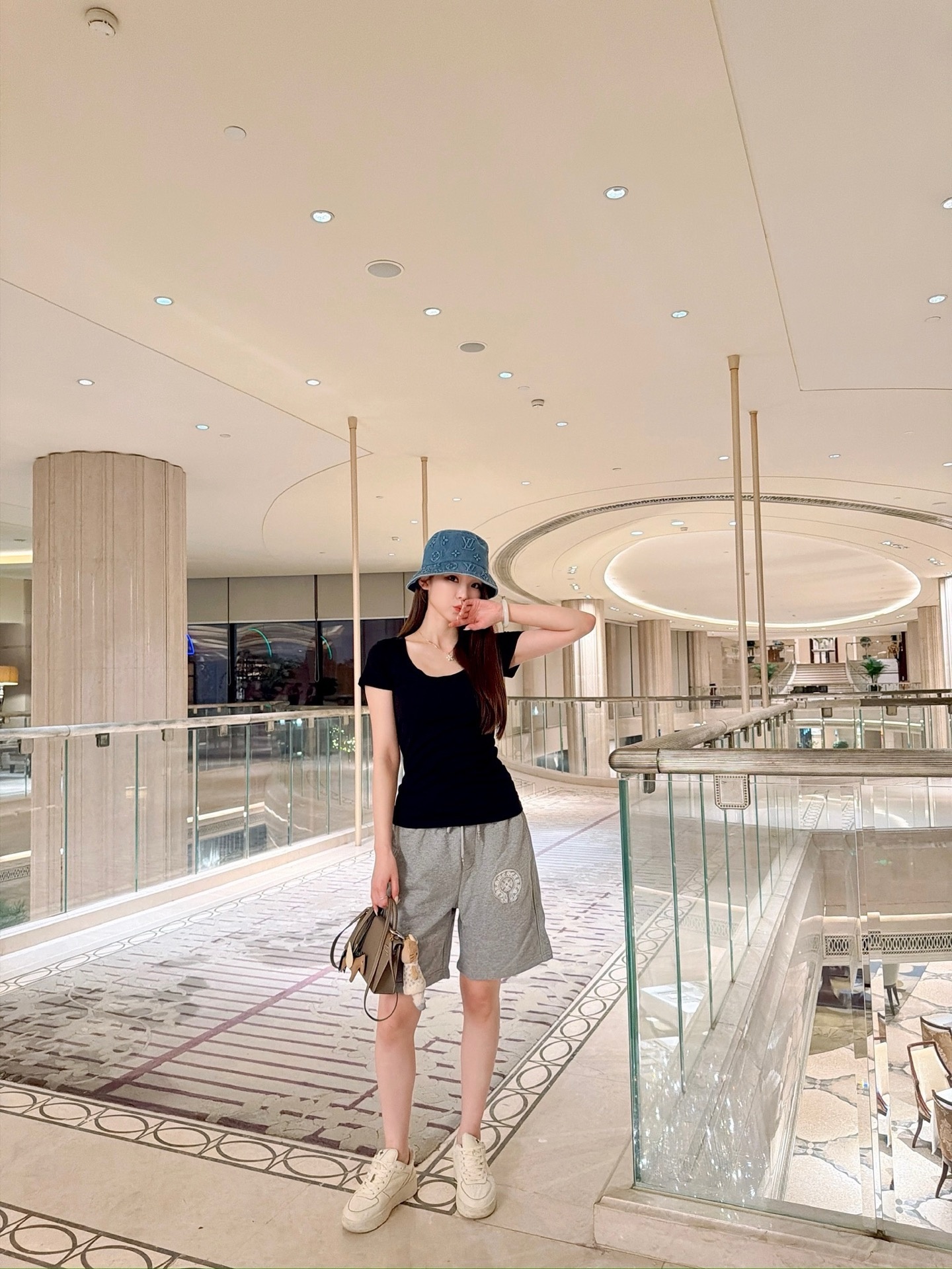 2a33fe8d0dc9513d20105def3df4119b.jpg