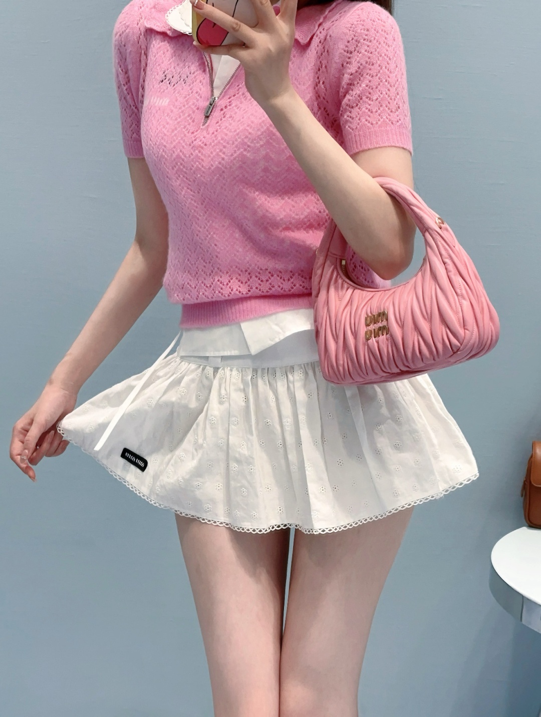 c1e4d955d4ce5fe4f73273de4a00604c.jpg