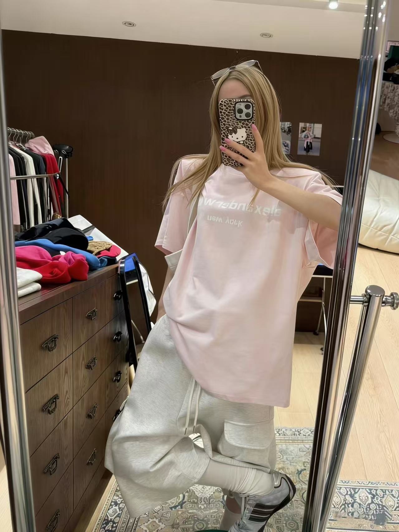 c254ed4bf792596f9a84d462015dab85.jpg