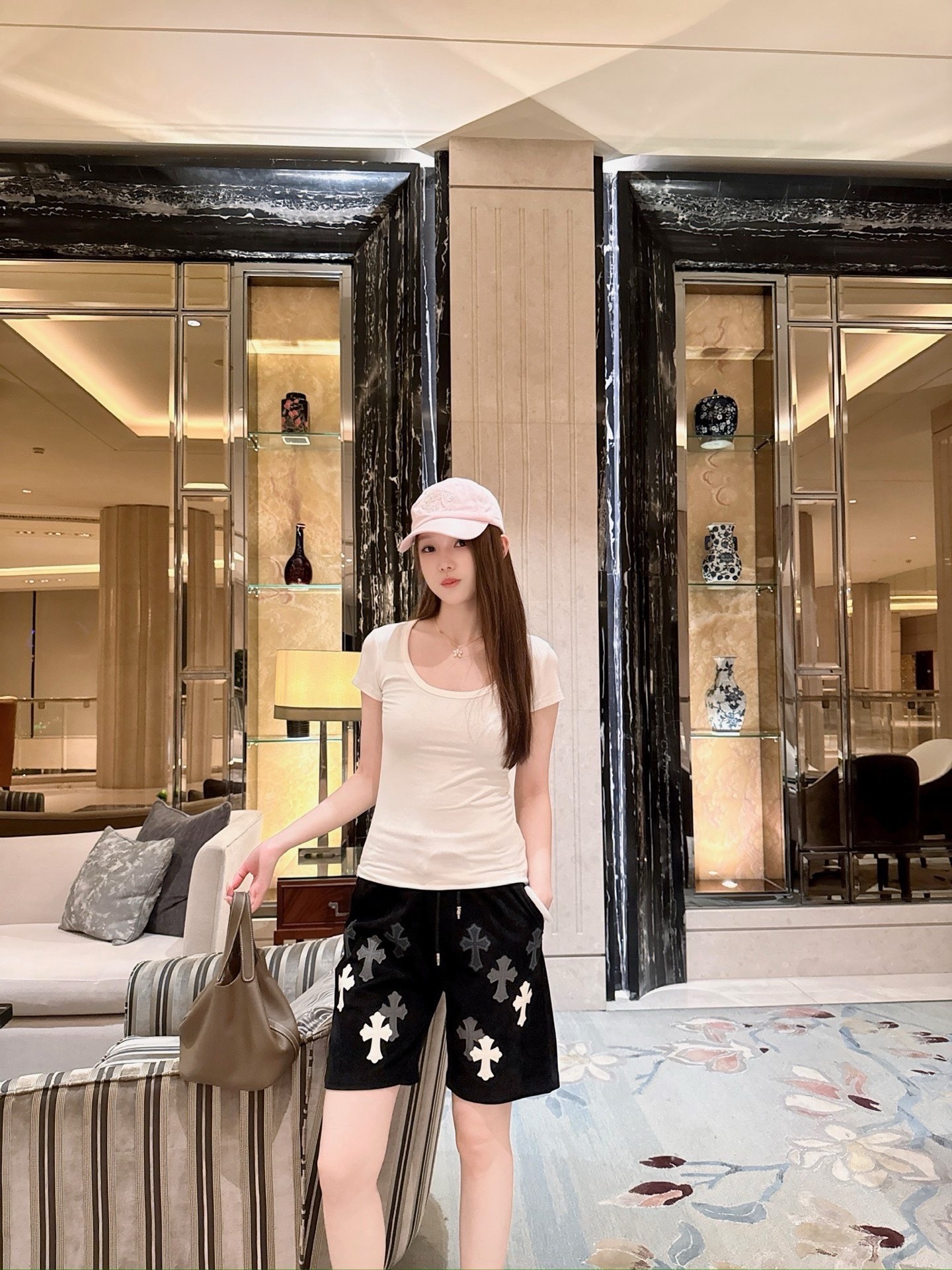 c5bf436ea3c2bdc7b399afa771ed4ccc.jpg
