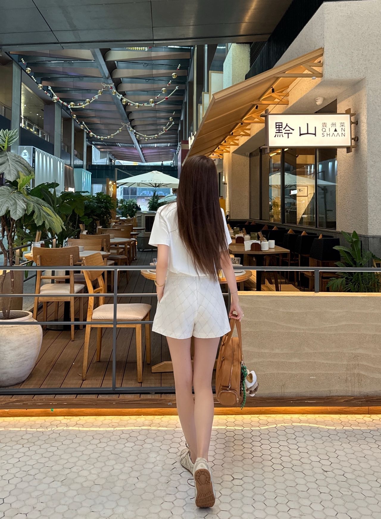 f77d65547cf35f4ea393163283fb3346.jpg