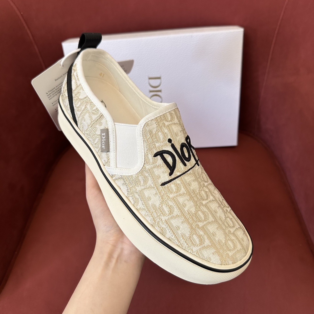 0dcfd5225e20737f5edd908e82ea036d.jpg