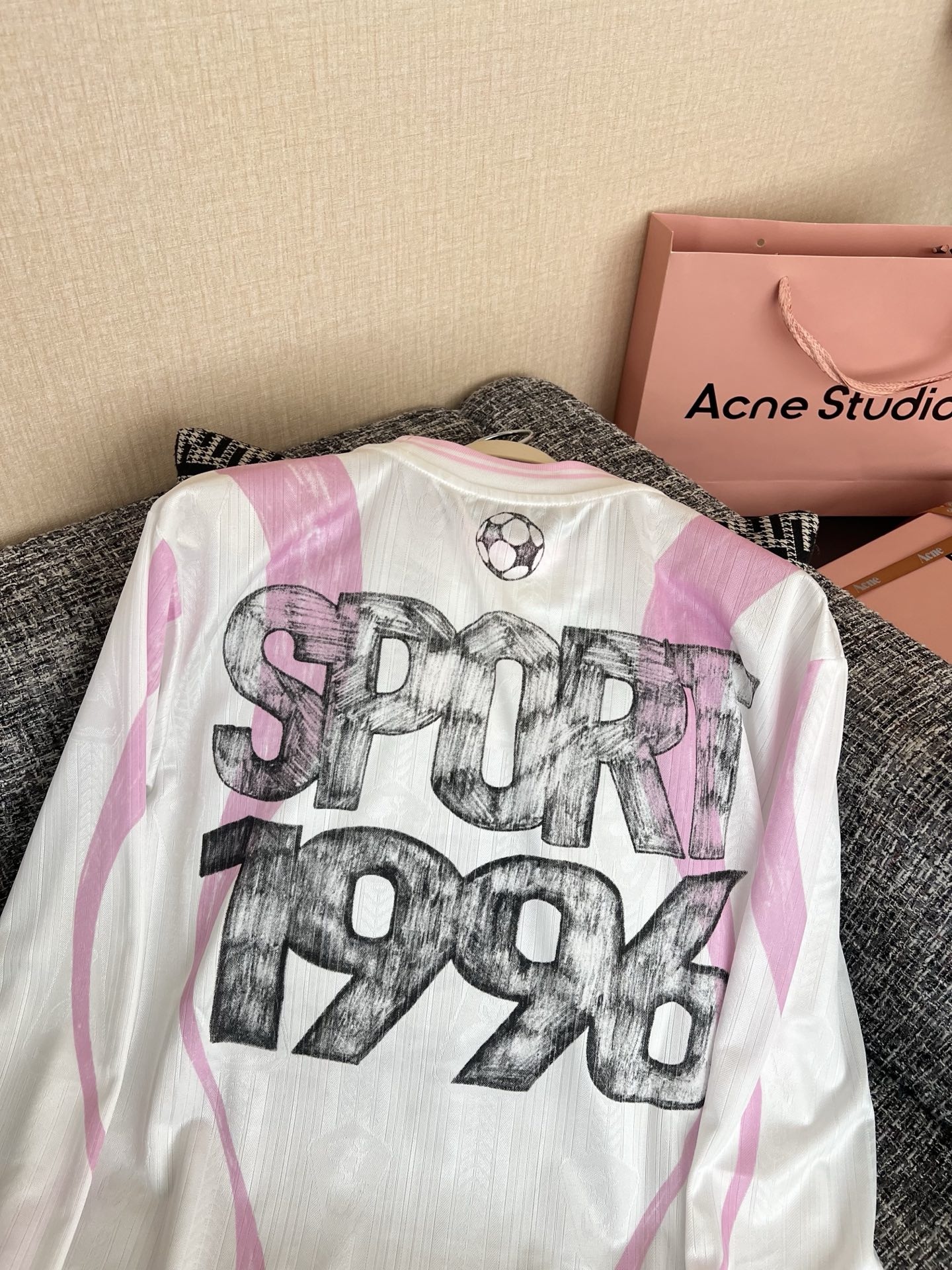 1e5f6d279be3791cc88113deb7f9db06.jpg