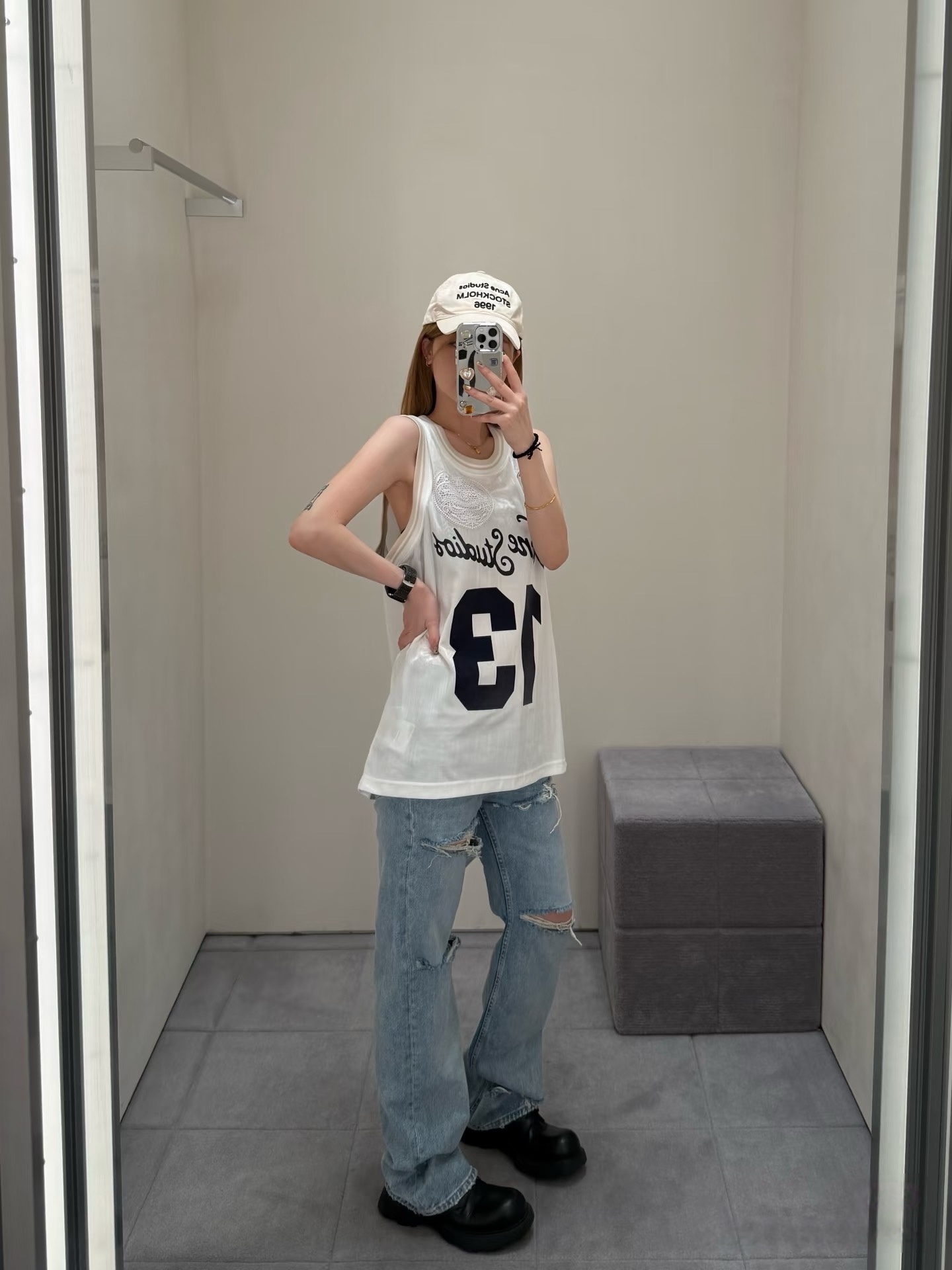 225db5db8b4a49991b4ea4be0caef0e8.jpg