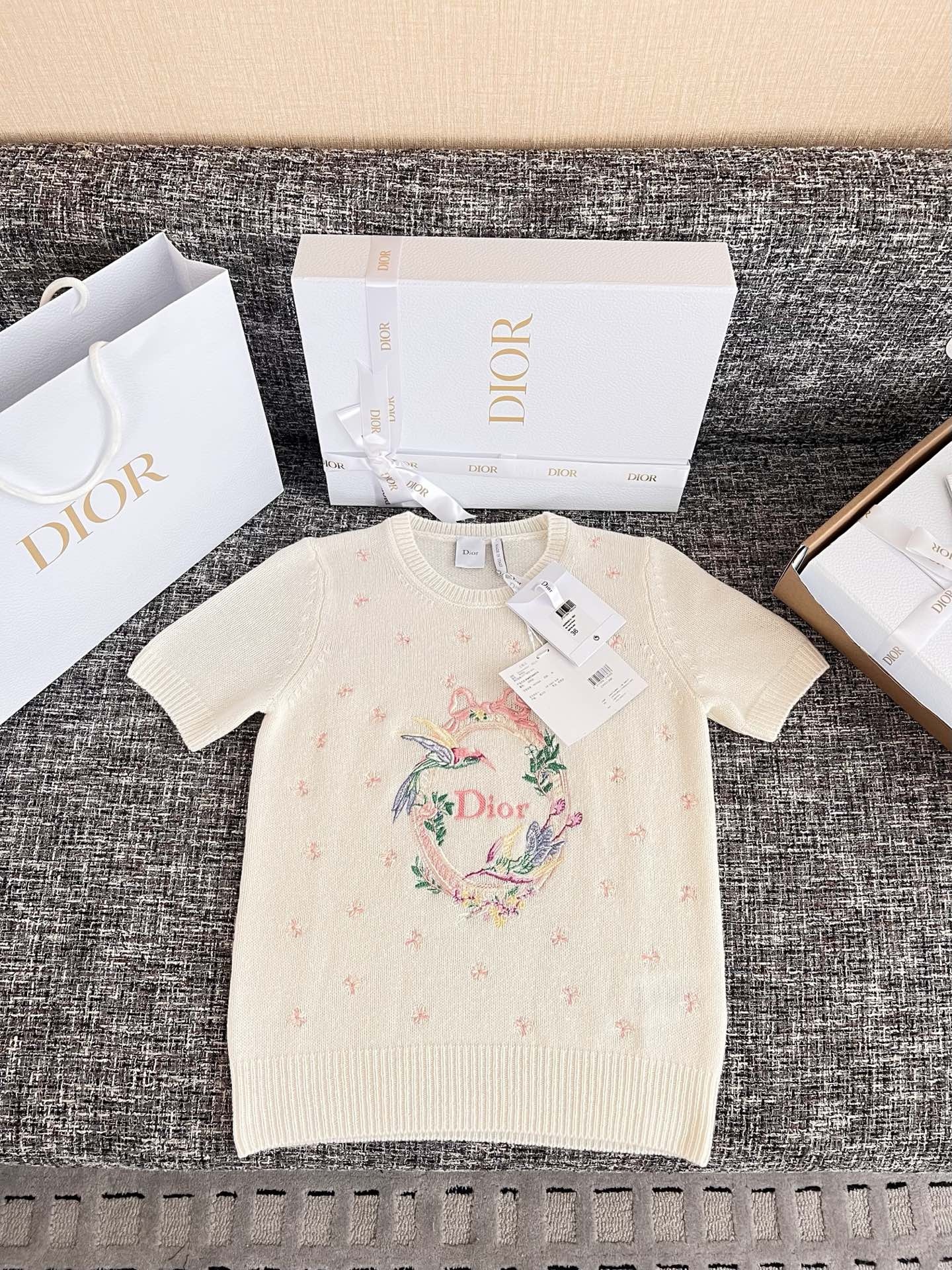 6722d1003a9a6b38749d342208a4ba56.jpg
