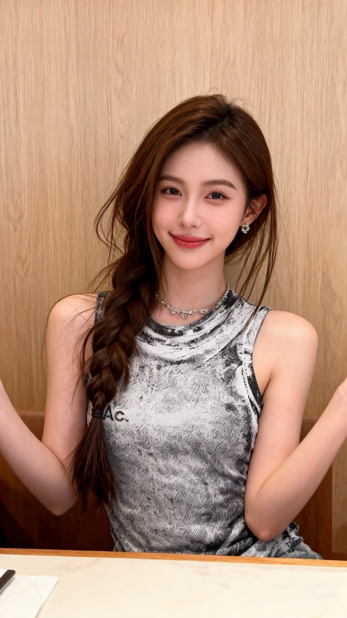 70c4e5d1607e5b935ec8a773de41bae4.jpg