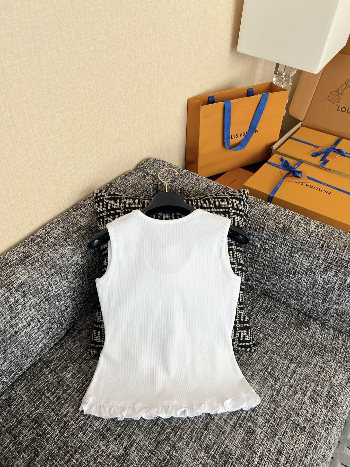 804c2d043eb731b3d3db7d48b6d50cc0.jpg