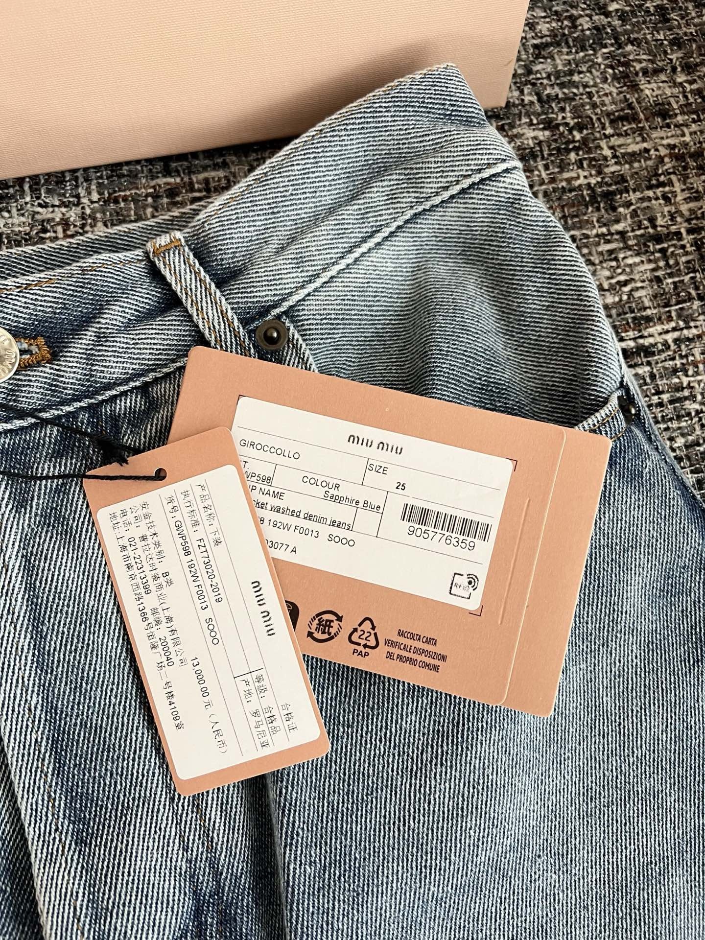 999d9076cd0c874389f4eaec5f7ec3b4.jpg