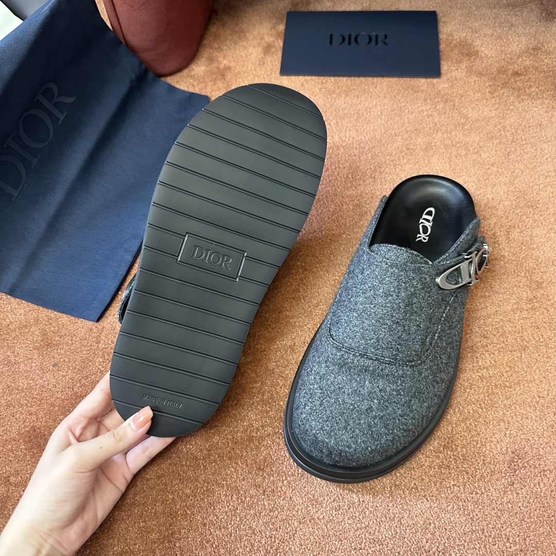 a879d3dcb1cf7a754e190812ef89d63d.jpg