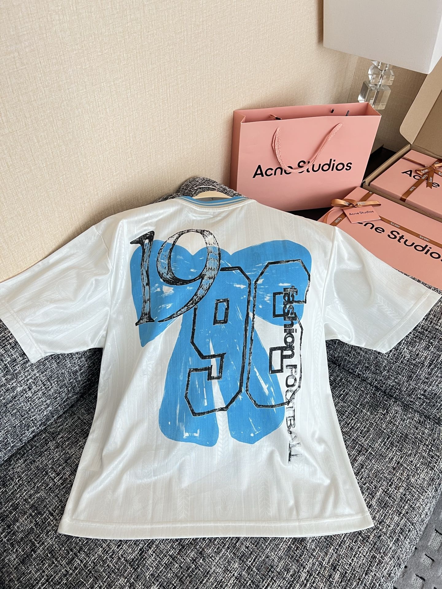 abacfad294441fc54bfb396fc1de0d7b.jpg