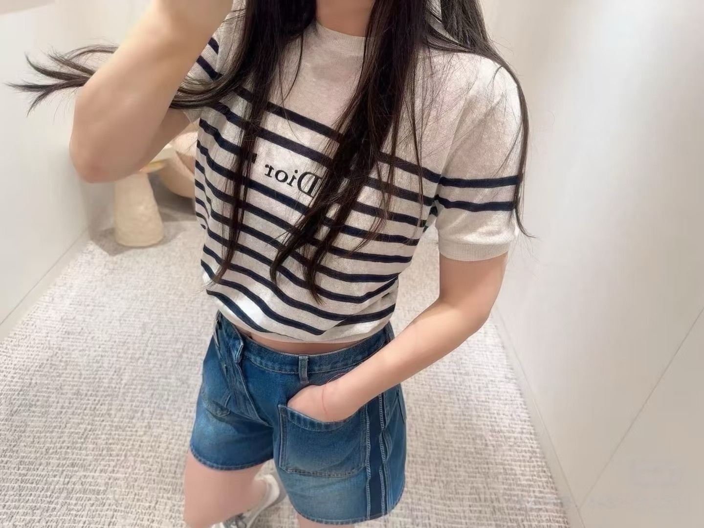e12345a08bcd5aa4b61755259b498487.jpg