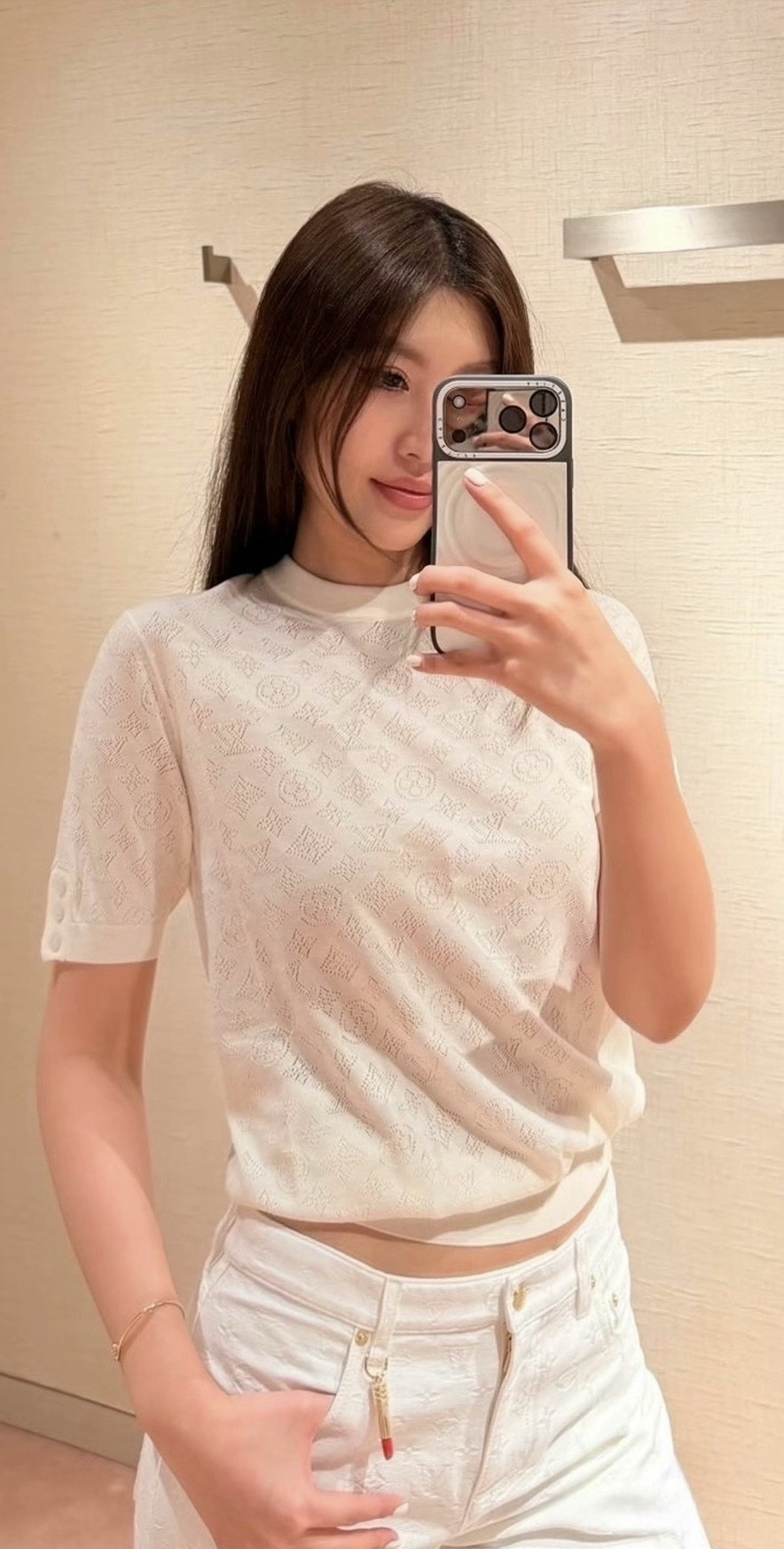 e7a46dedd90d70be89d6eca8fc637135.jpg