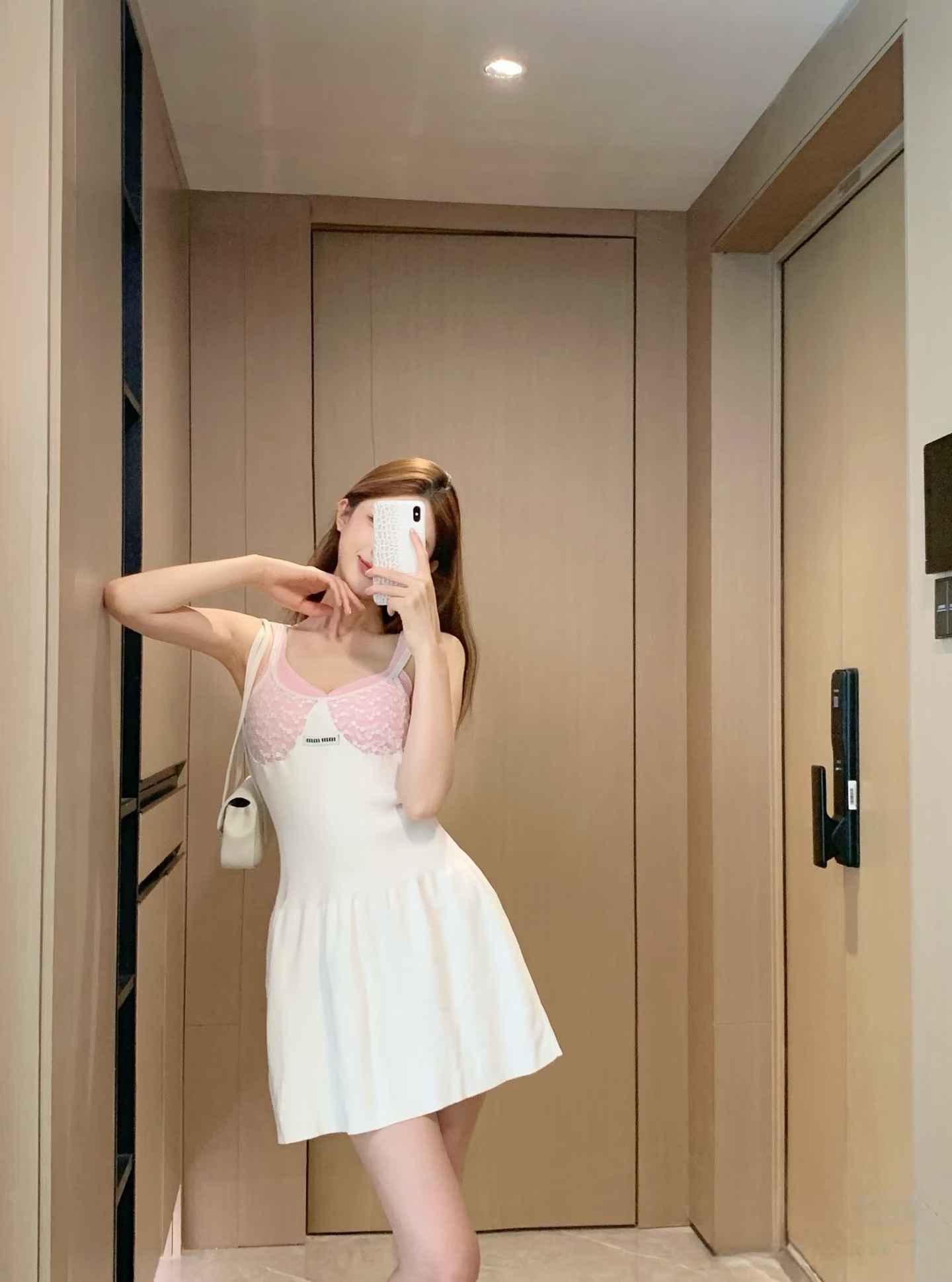 e9a38ef6e0ced8b7e2c0a4b96c95a458.jpg
