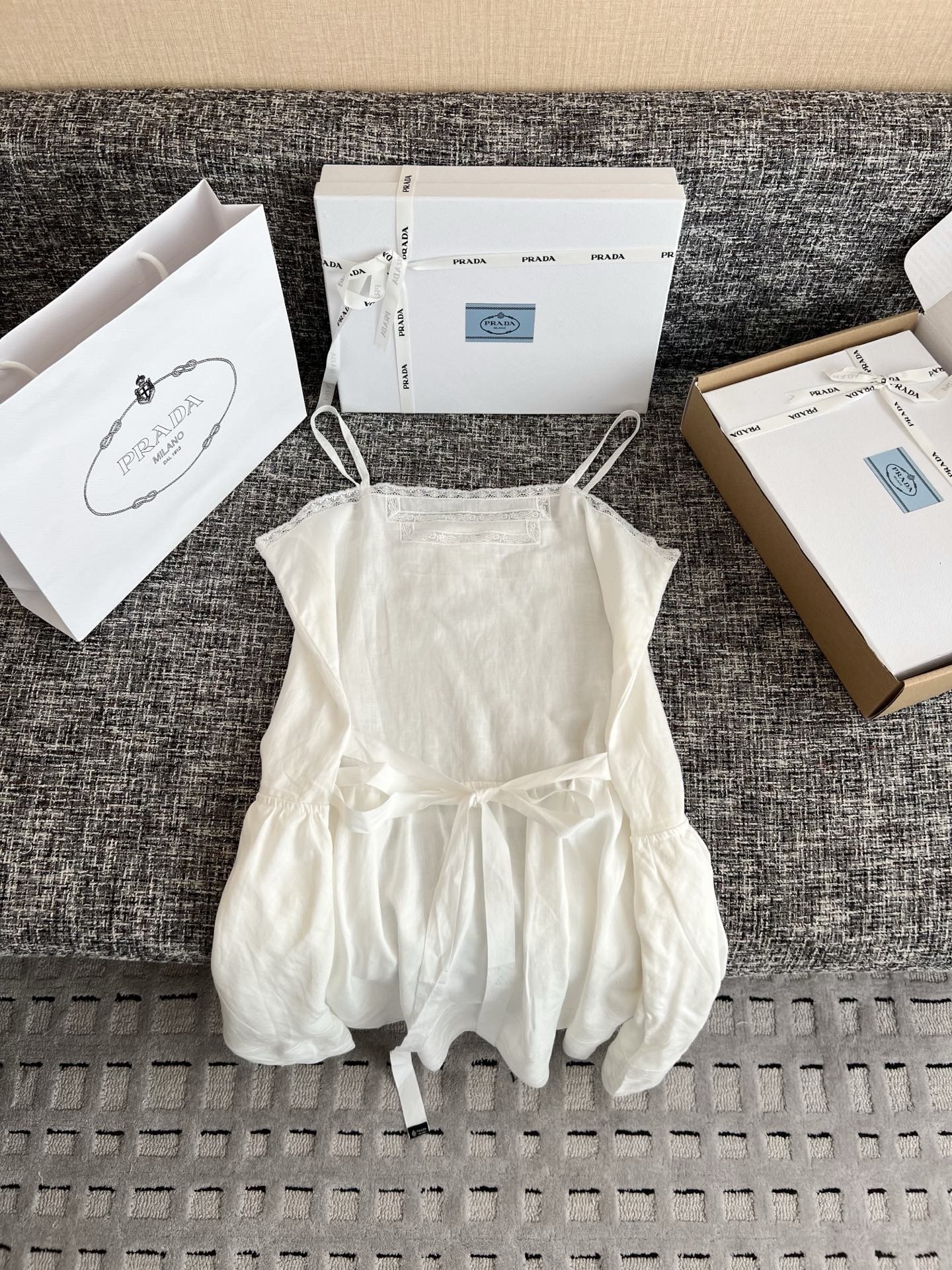 ec3b4f4ae8be9cb958d93ca181f7efb7.jpg