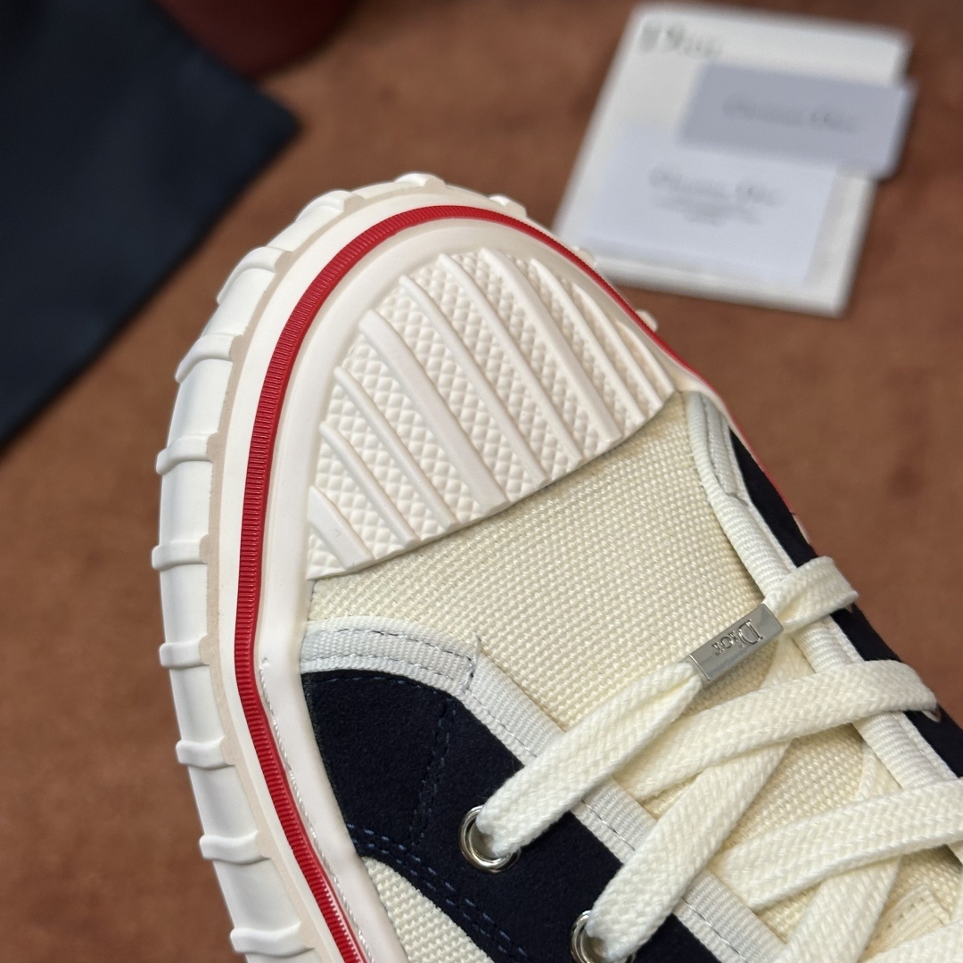 ef230f9ad18b488aa6965d86bccd8546.jpg