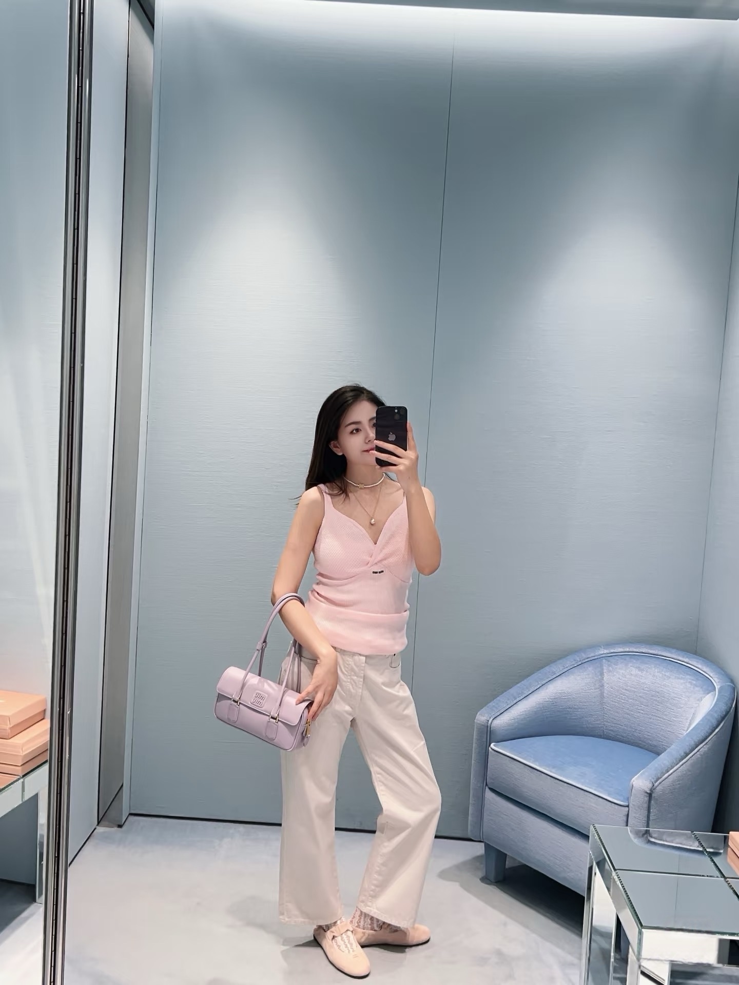 f7d4ae453a9e3f9fe0b7497a9f3d5a57.jpg