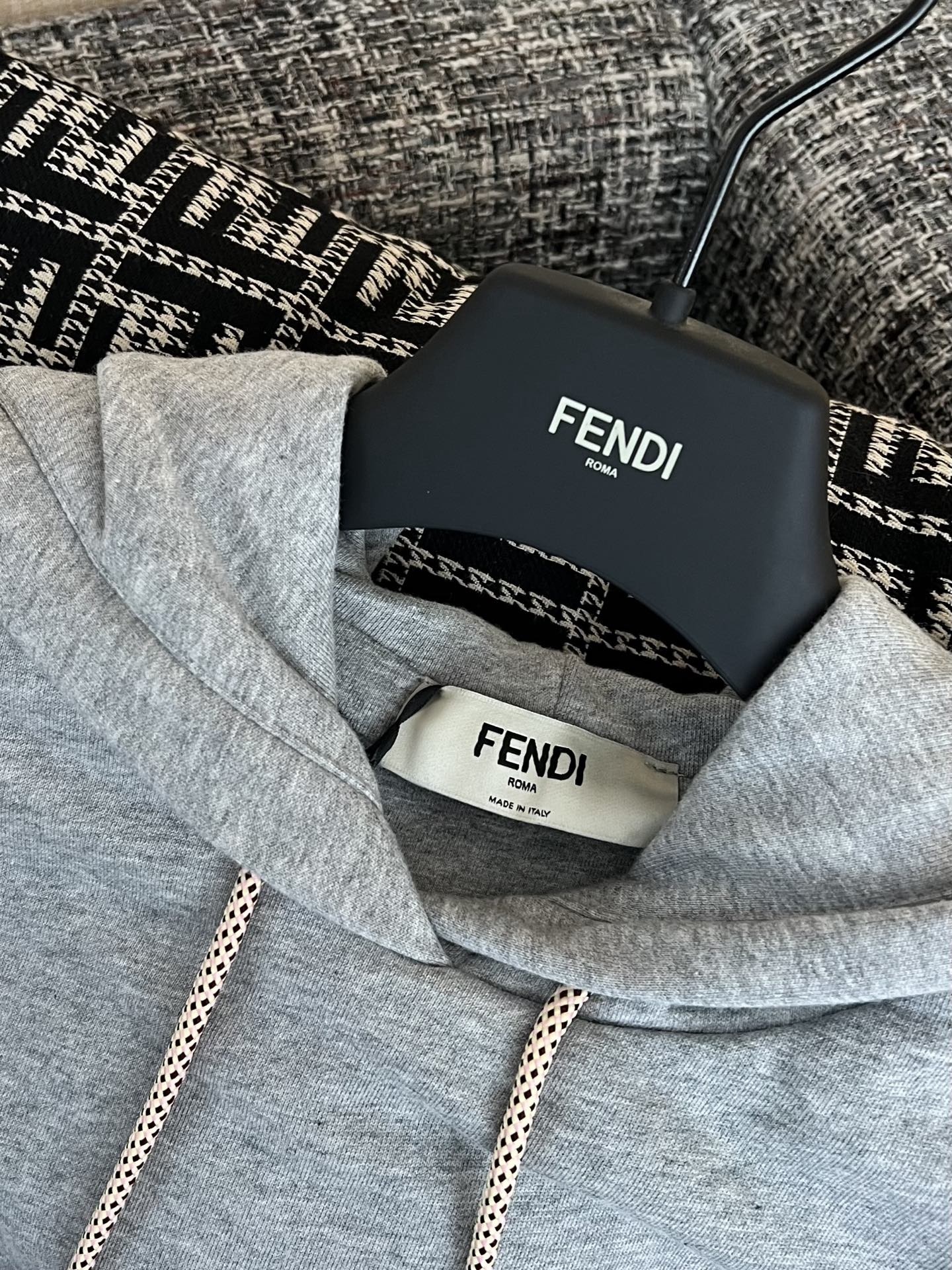 f88c6301ffe94df3b01dea392392dc05.jpg