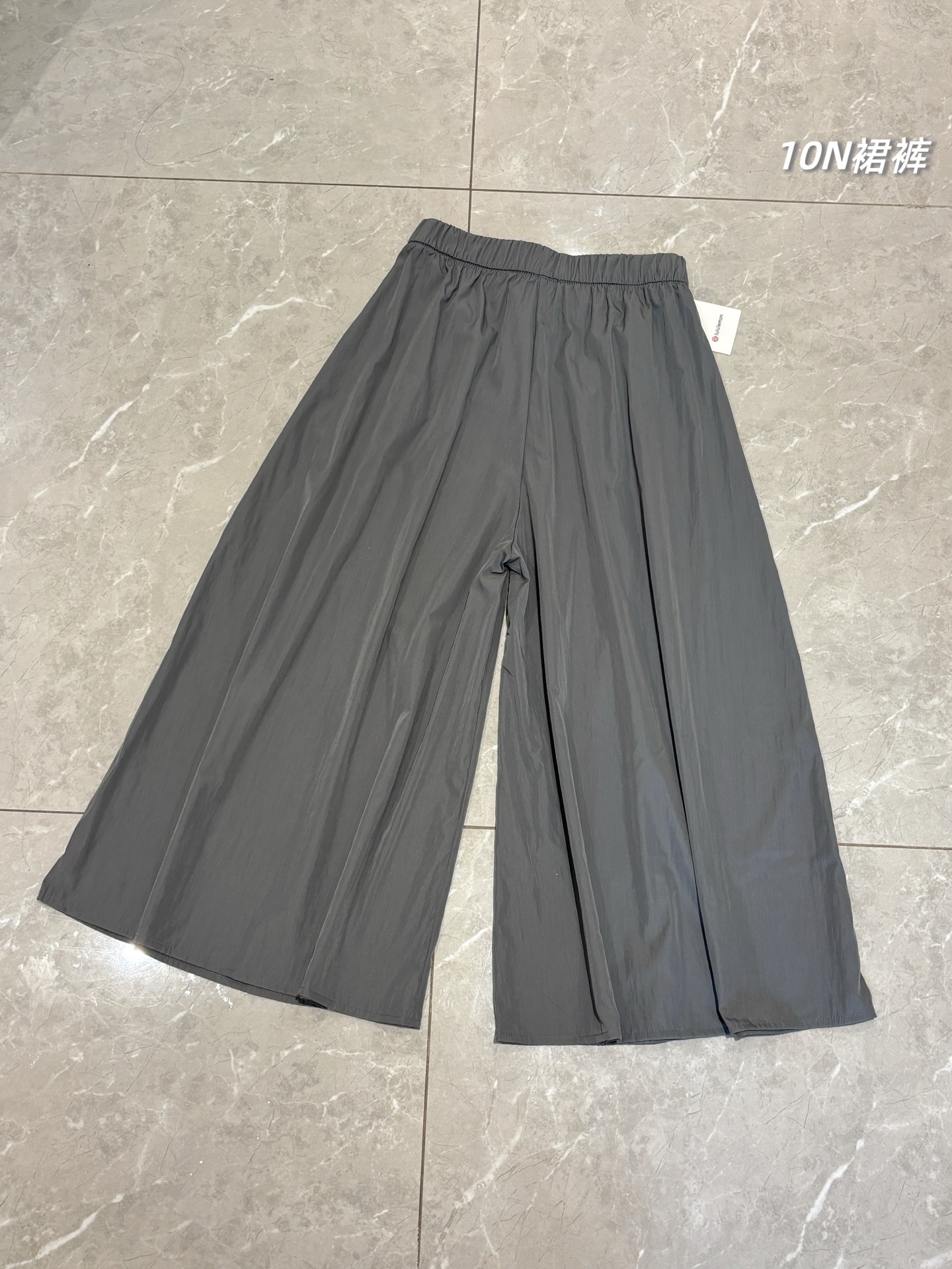 169faded7443b35ffe11e34354b6e40b.jpg