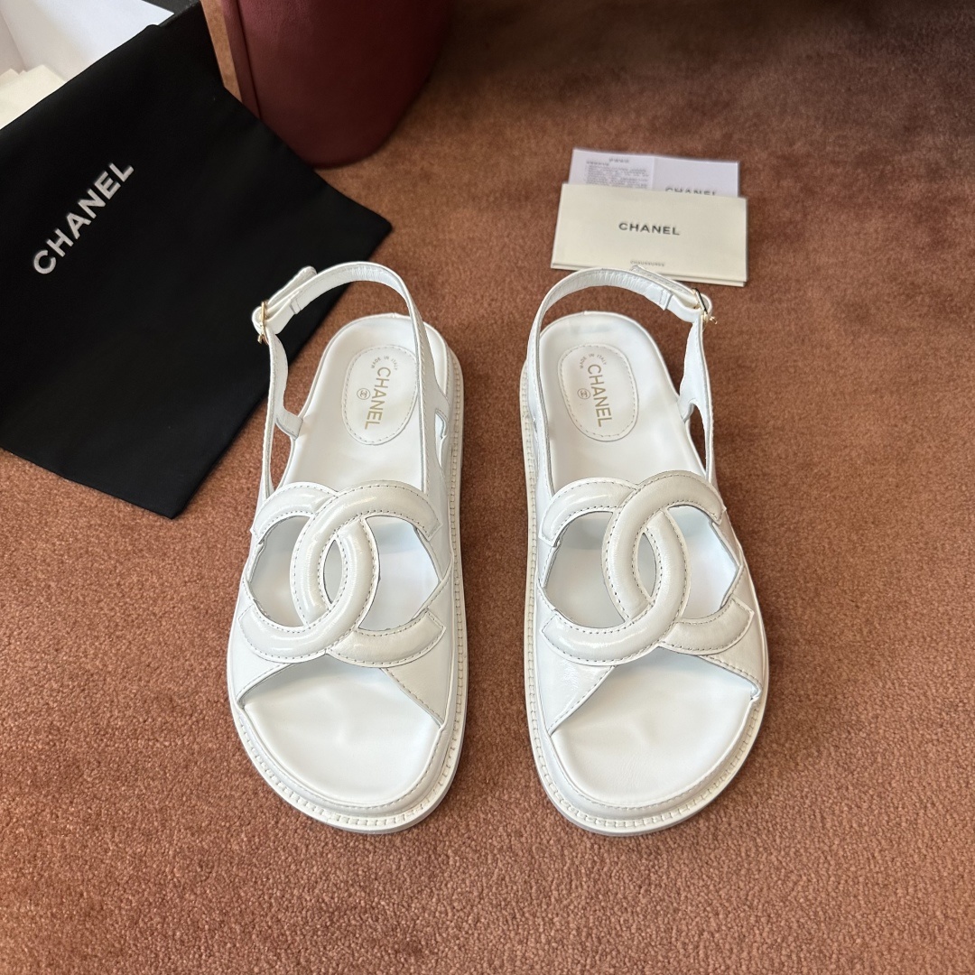 2108aa93e04e4ef7bd7980c601bd3b7d.jpg
