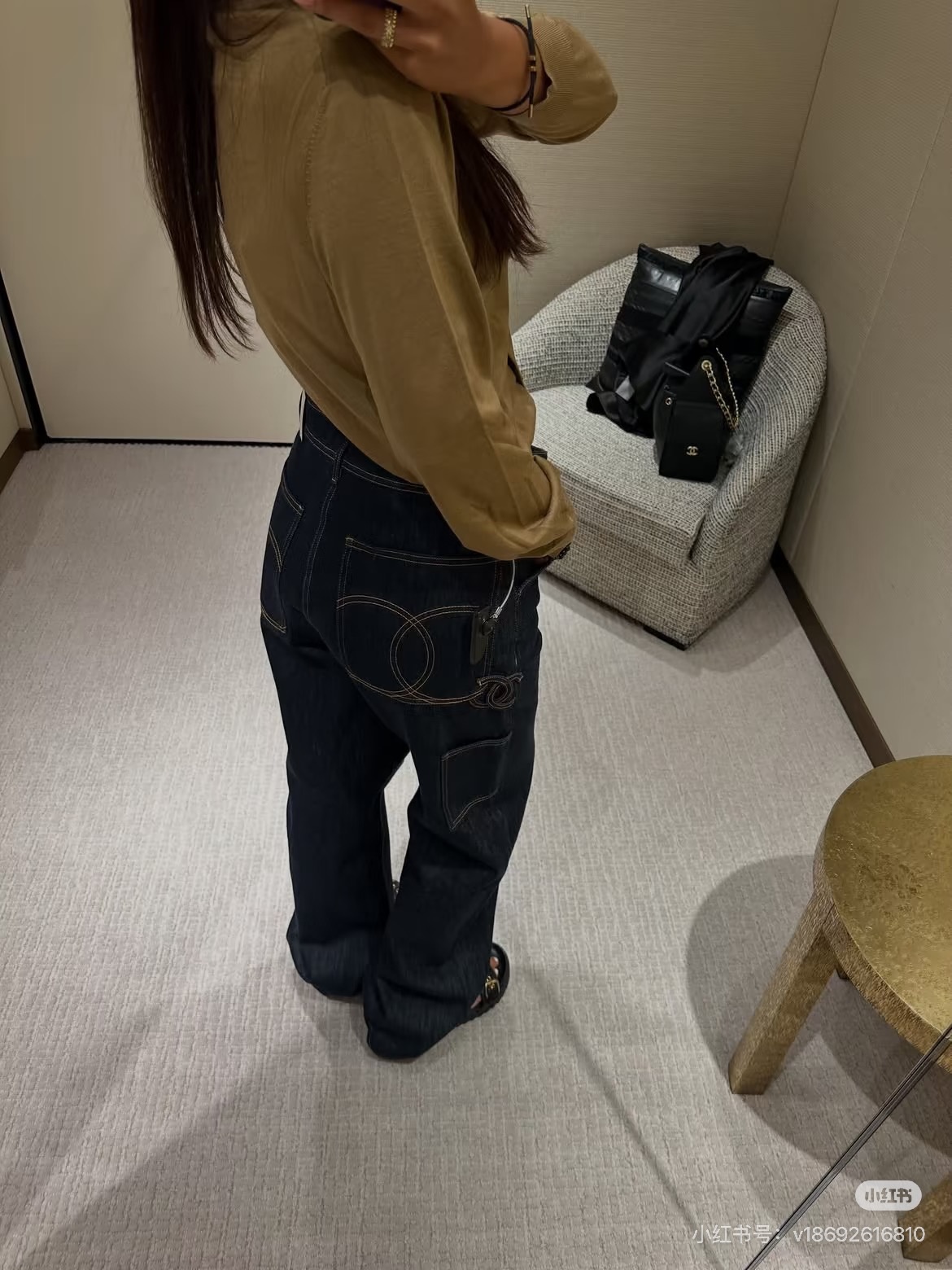 60d5eb346cf071ff49ef1b502c89a870.jpg