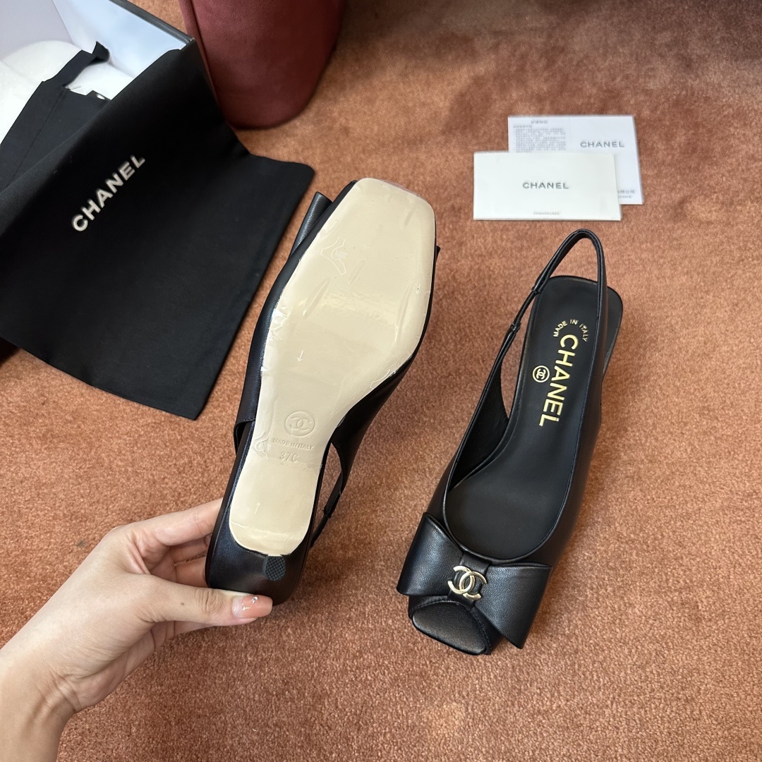 b405d0e5a7917912edf91658fbdf1323.jpg