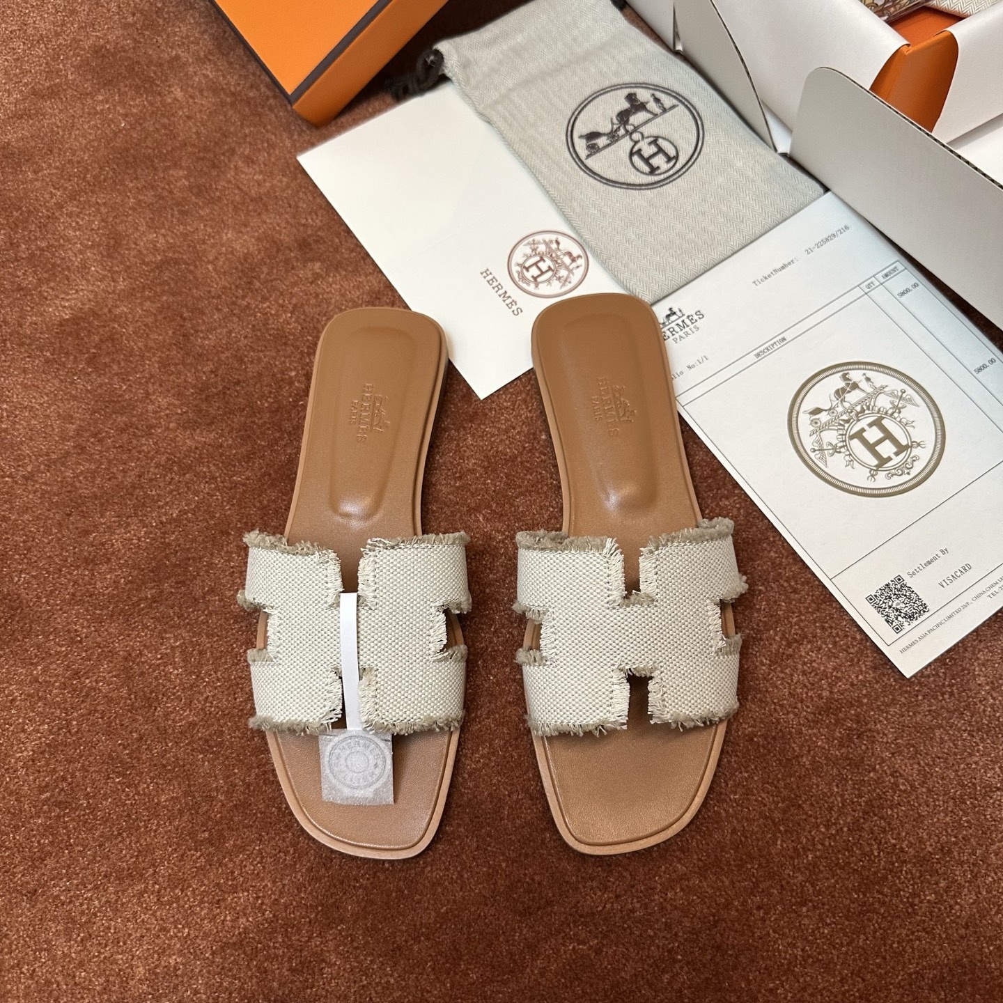 e4d55ddaa8f004bc60bb87ab4fade687.jpg