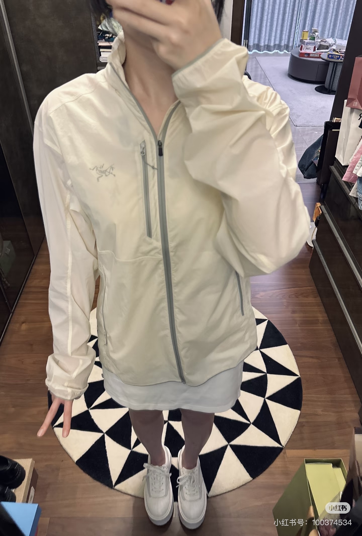 f25cc59d4027667f6c6c51c4c36ad904.jpg