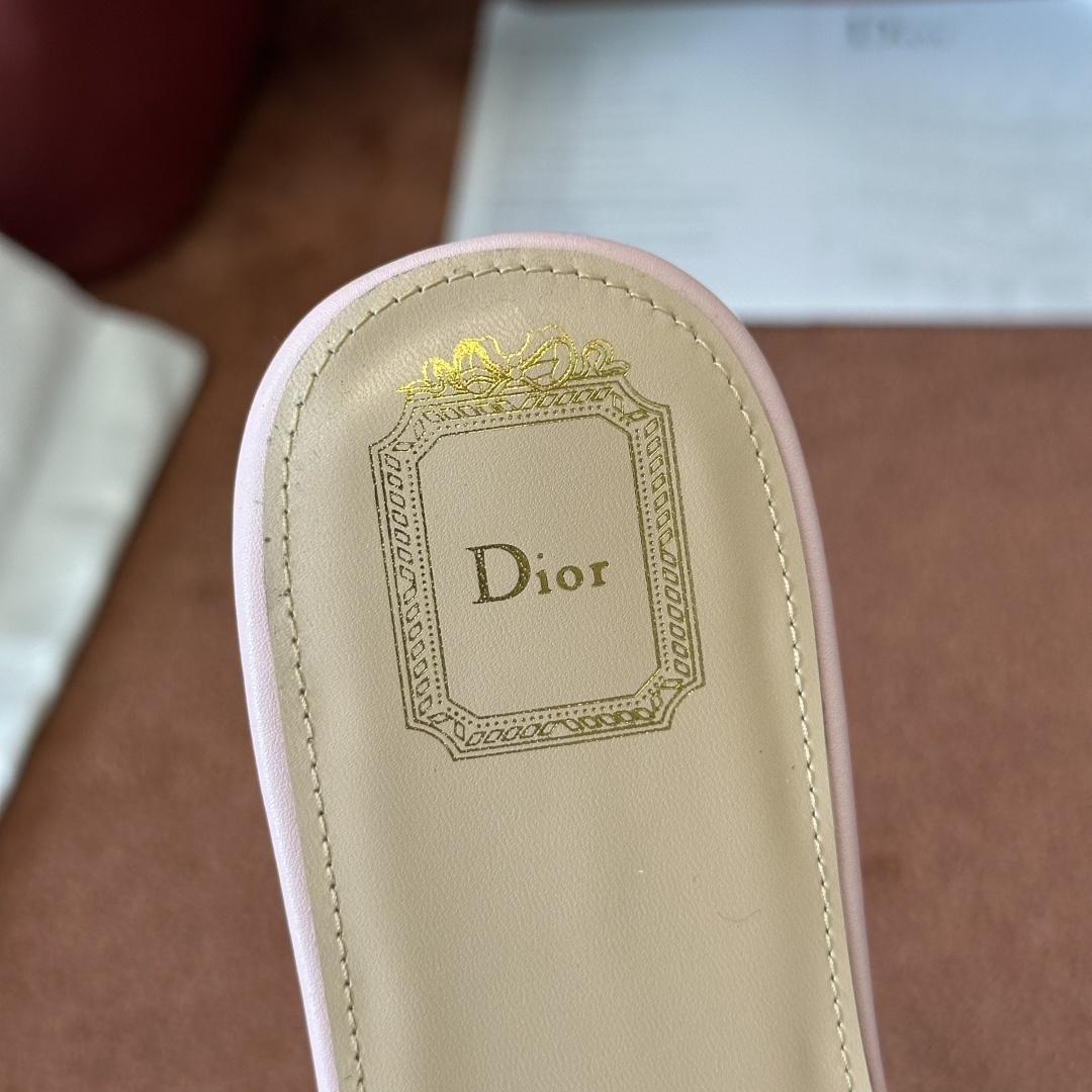 f9348bd557de6f3c496d5b7c0925b76e.jpg