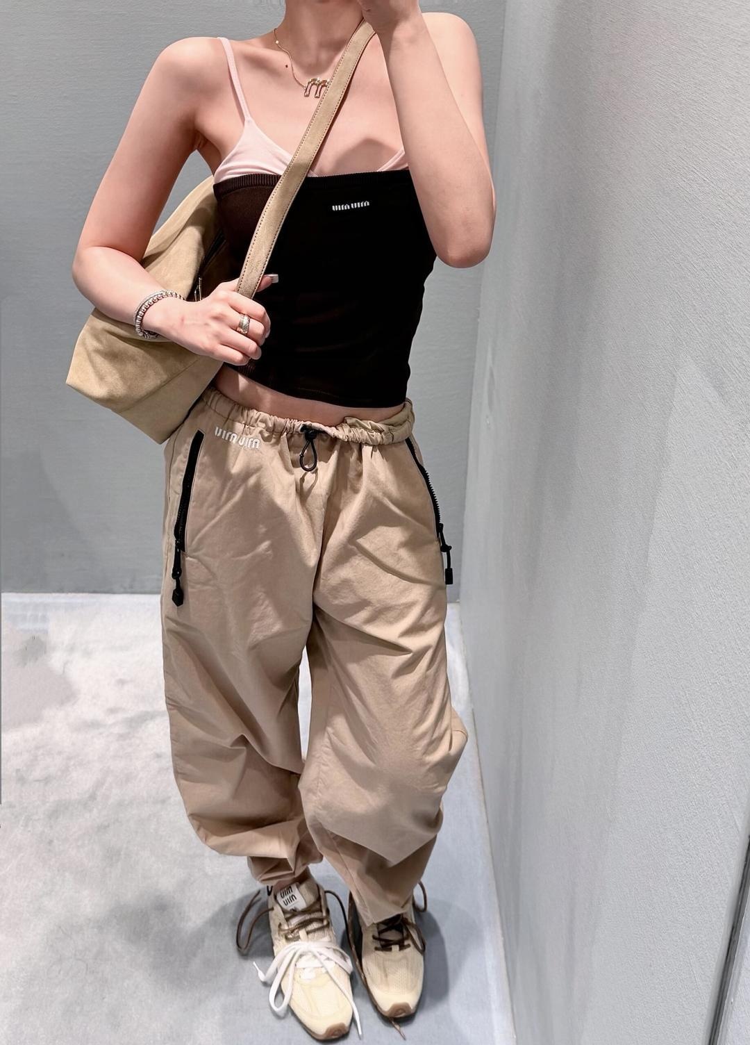 0995f264862ab2ee6454bc44dd160bb5.jpg