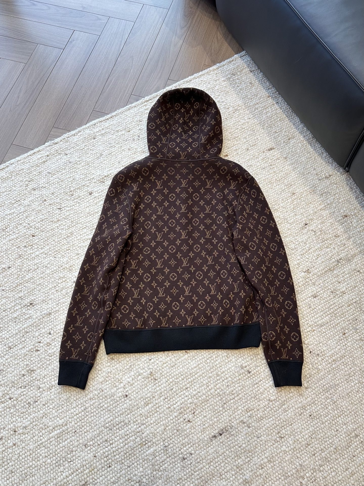 3b0edc25fdfc22ebc450be1a1e1daa33.jpg