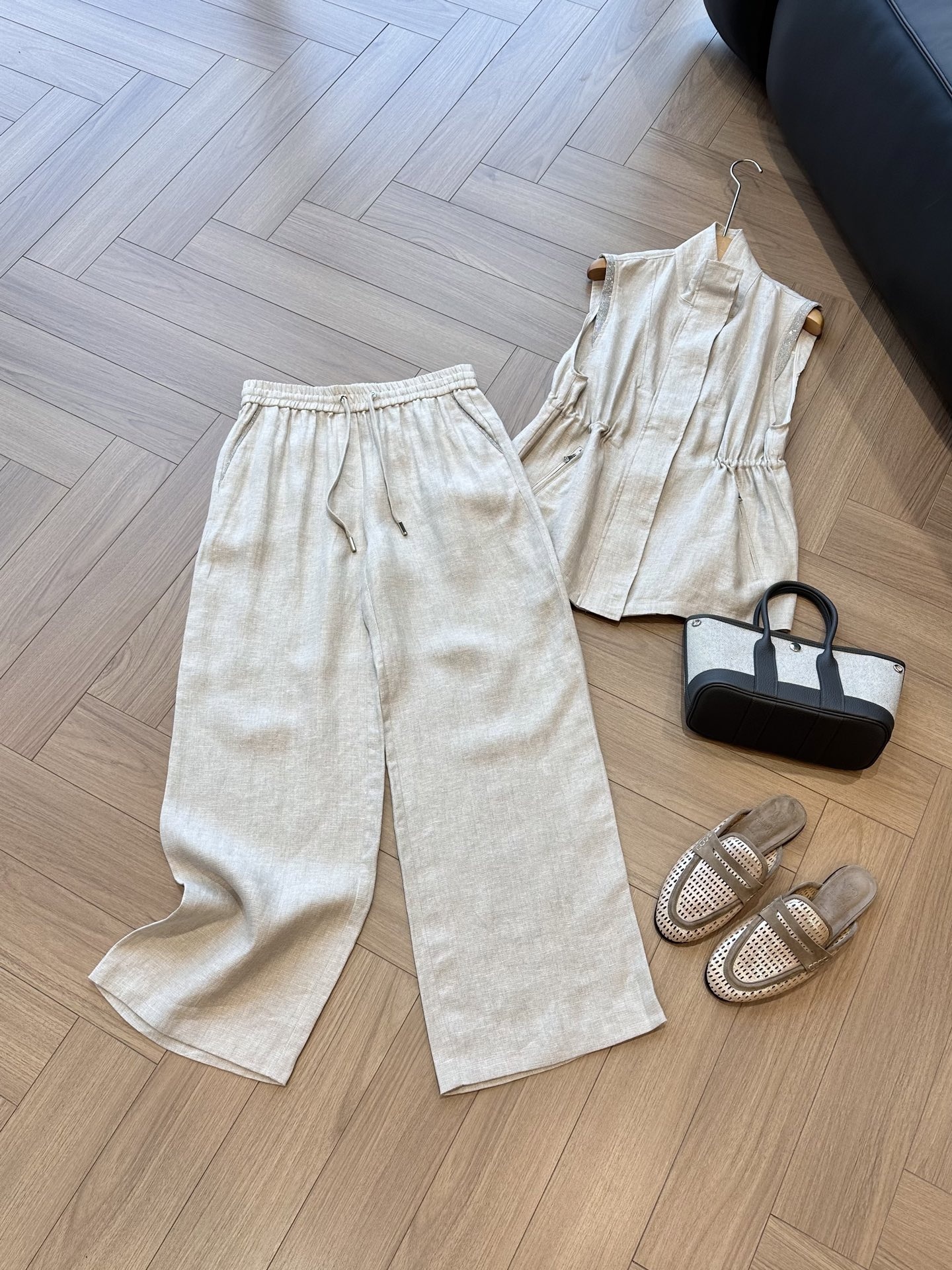 4c42dd95fa121b89659bb80a02741271.jpg
