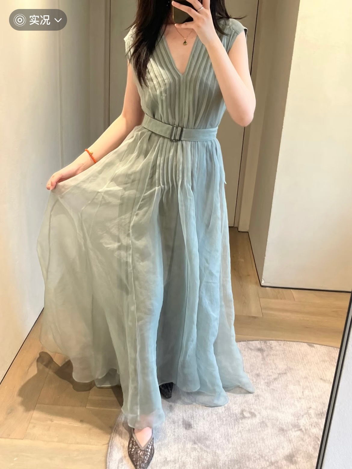 6f03b5da93465e7ad9ec60b02a66d3d3.jpg