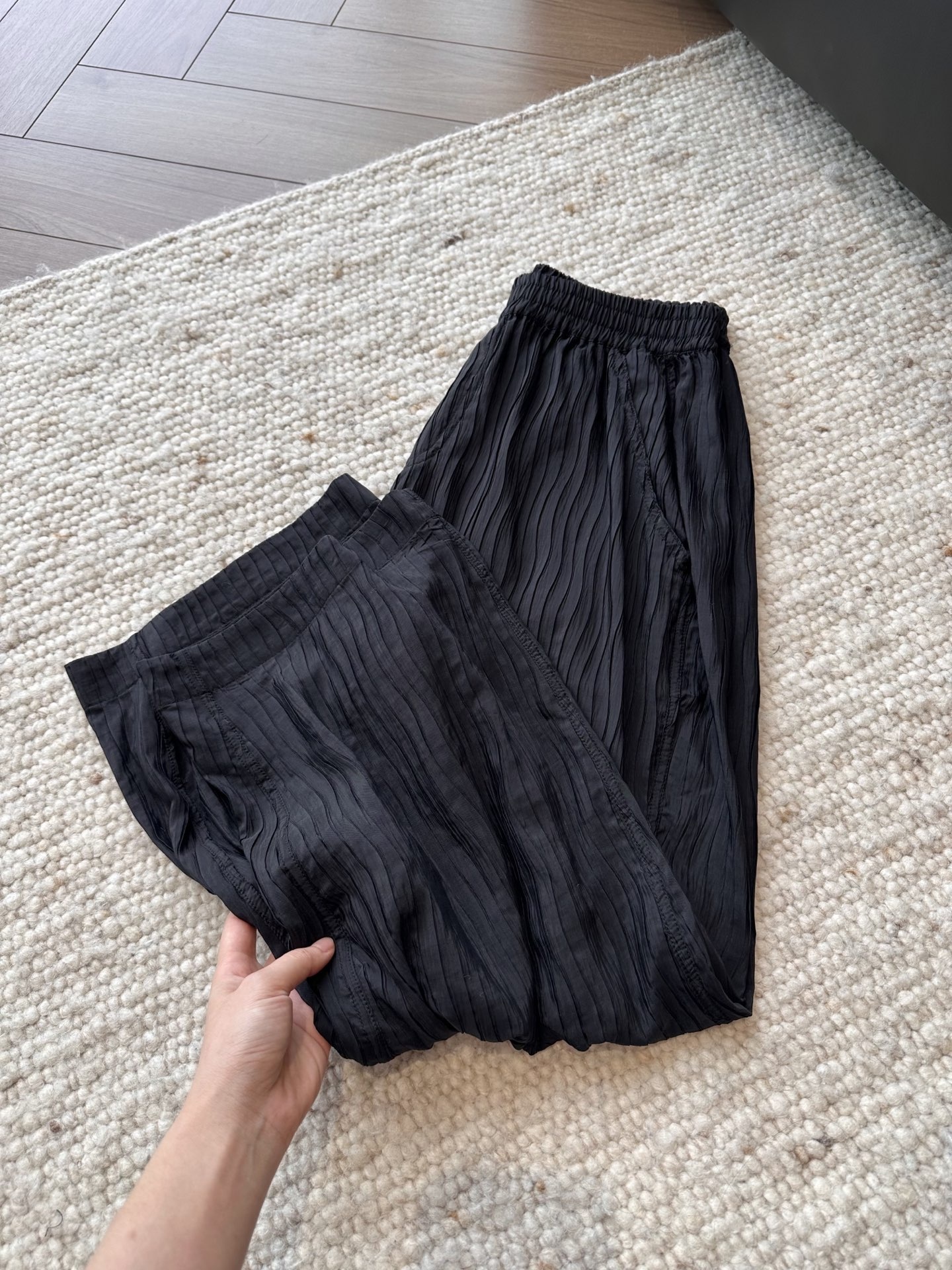 75bec20a2194f26dd3e820354e76fcc4.jpg