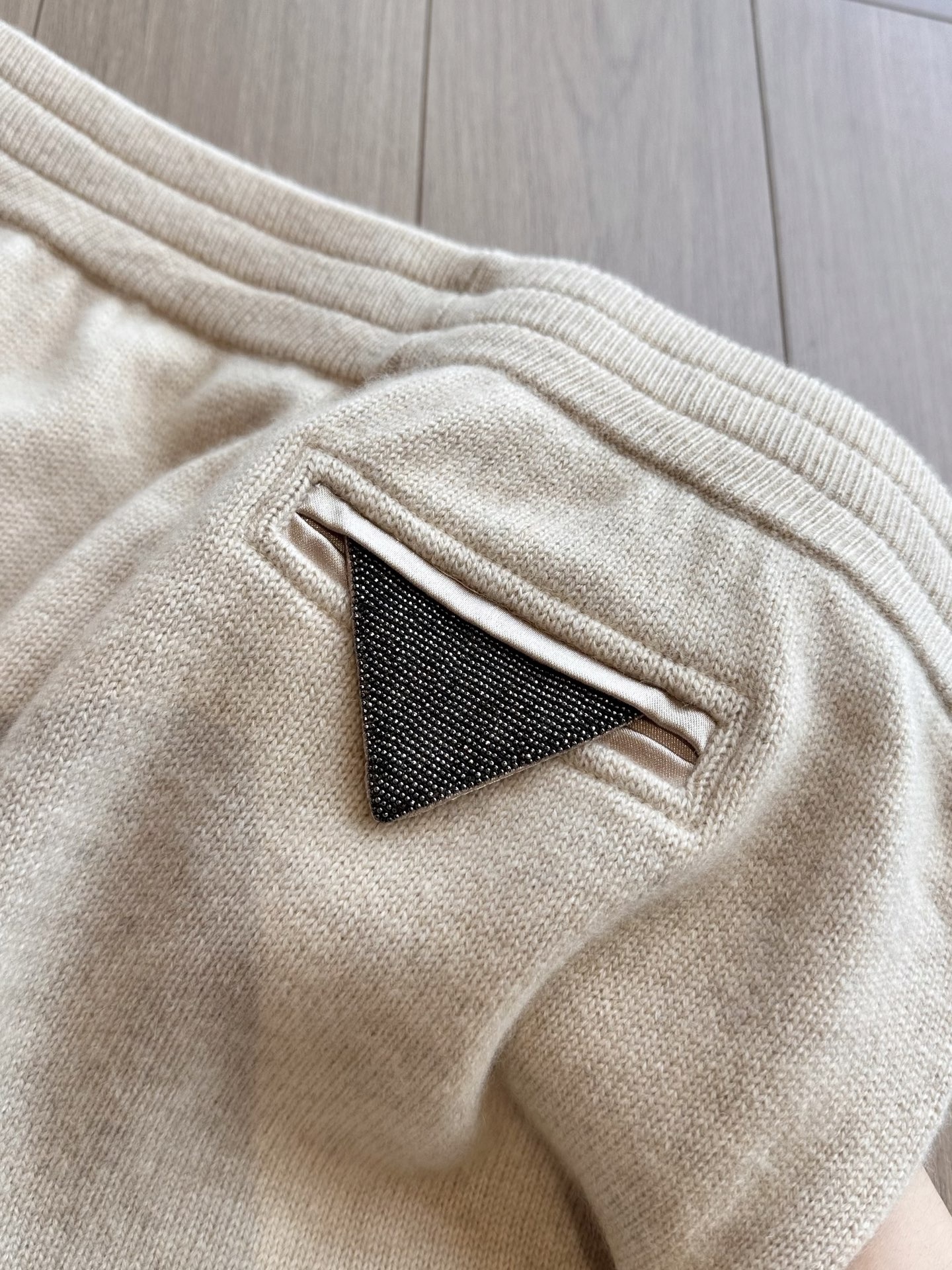 a68f9073d8f0503a4ebad7afe1c537ab.jpg