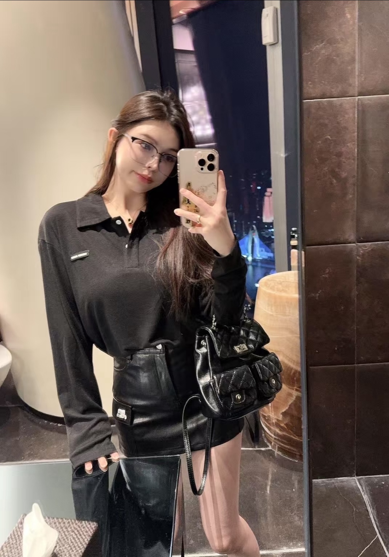 c8c15c7e0a130d070e73c5c6b35e45d8.jpg