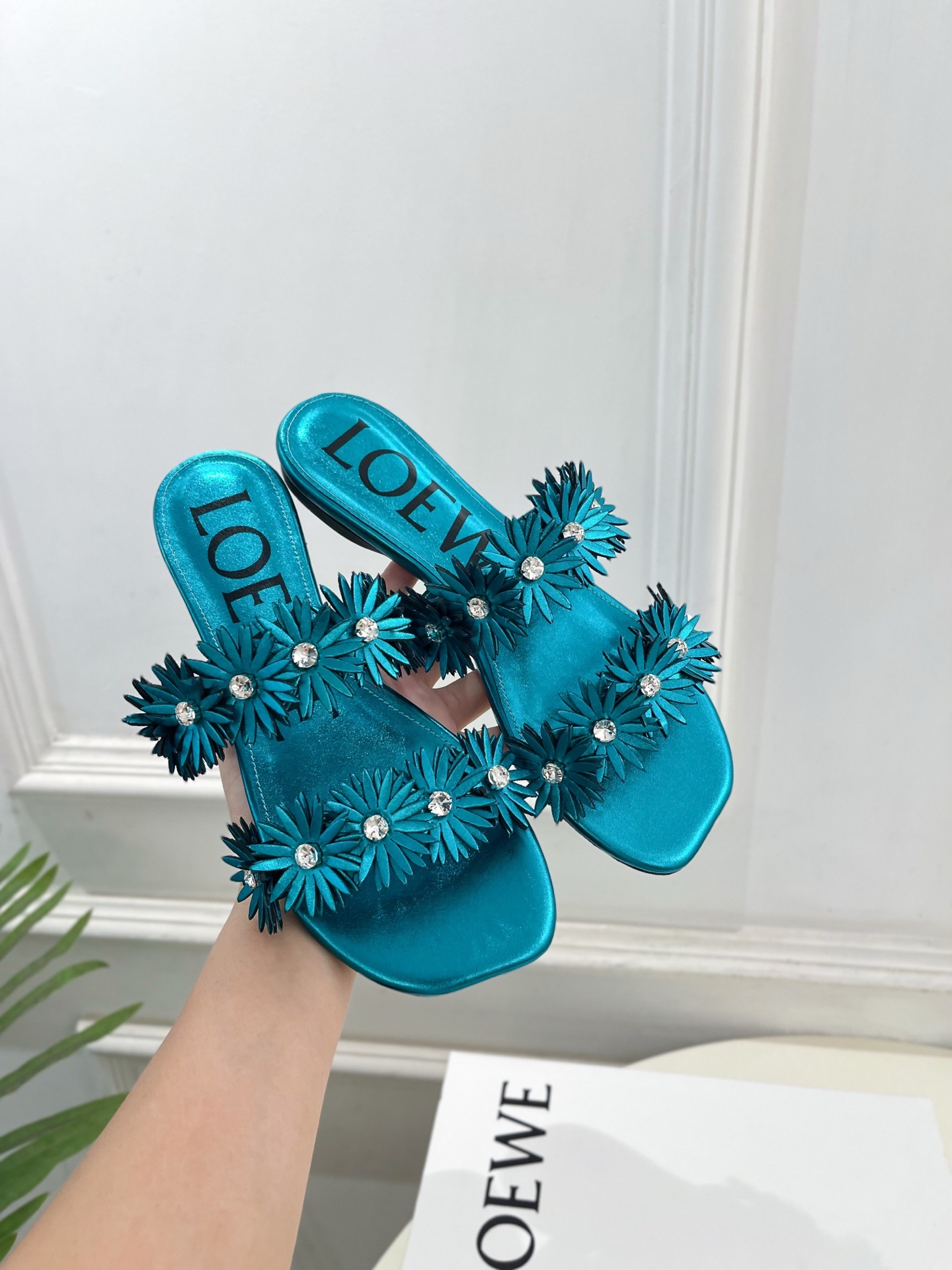 e2ec28800afc154d0fc49cbfee4a6439.jpg