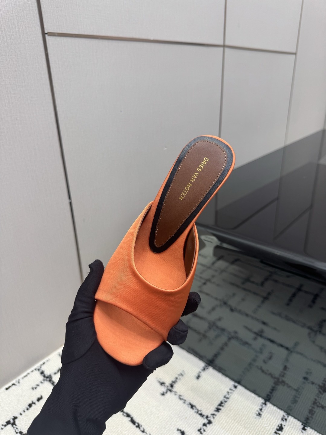 e655321b3801177c0b78d51718286626.jpg