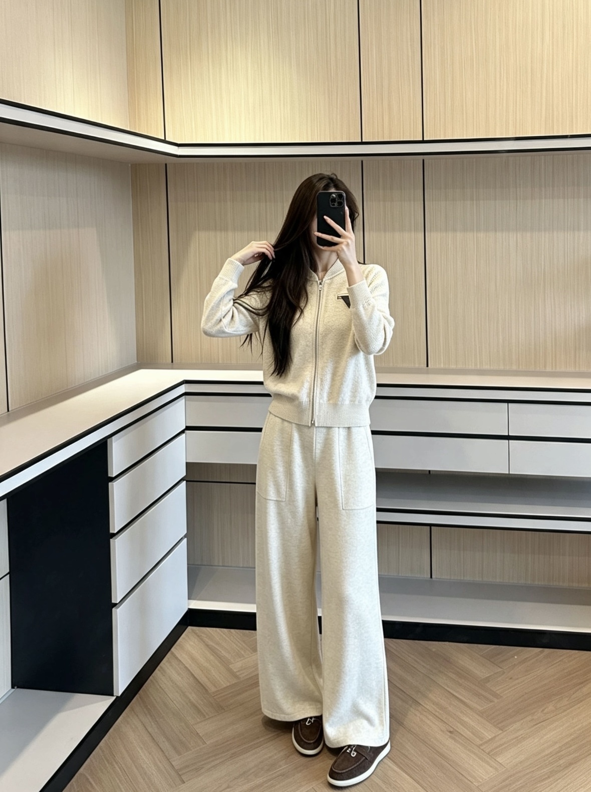 ebb5b74071e17666d6785e056f4ca5a1.jpg
