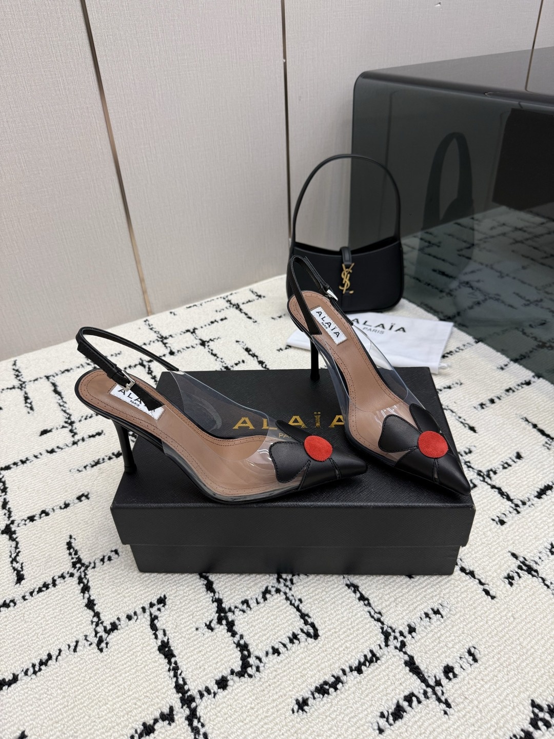 45662a02cb1f5ccde7d44f4dcad44492.jpg