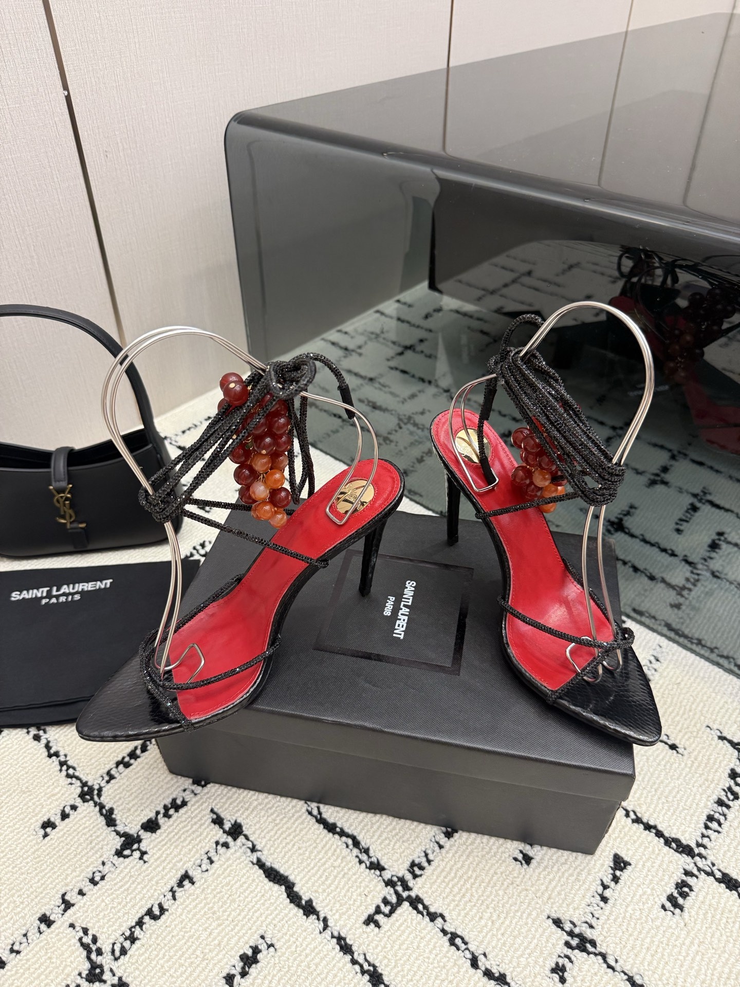 9b80860c7d0a0f1bb498f1ac5fd14069.jpg