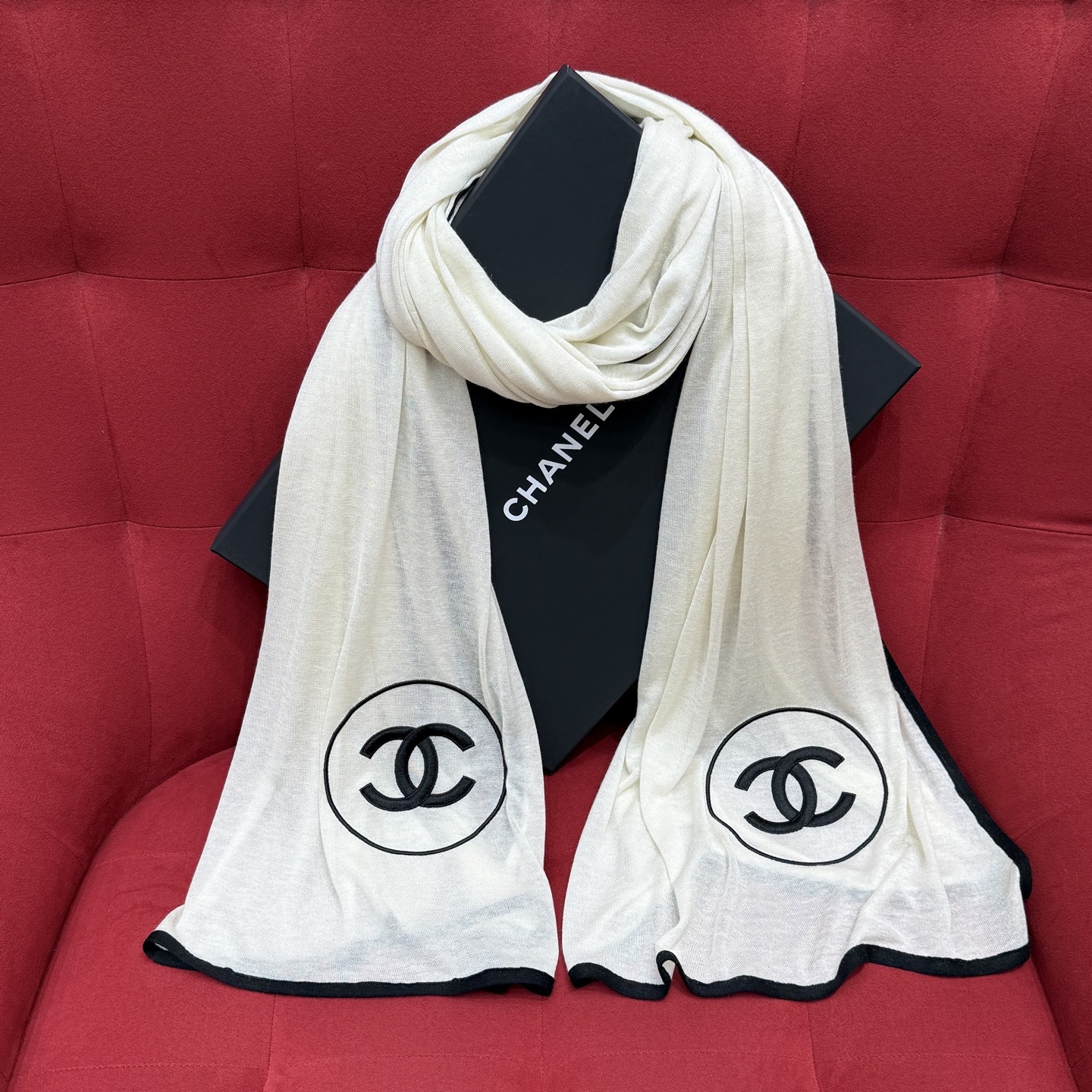c8aa33eb5f0905e0a6d37af07967b47f.jpg