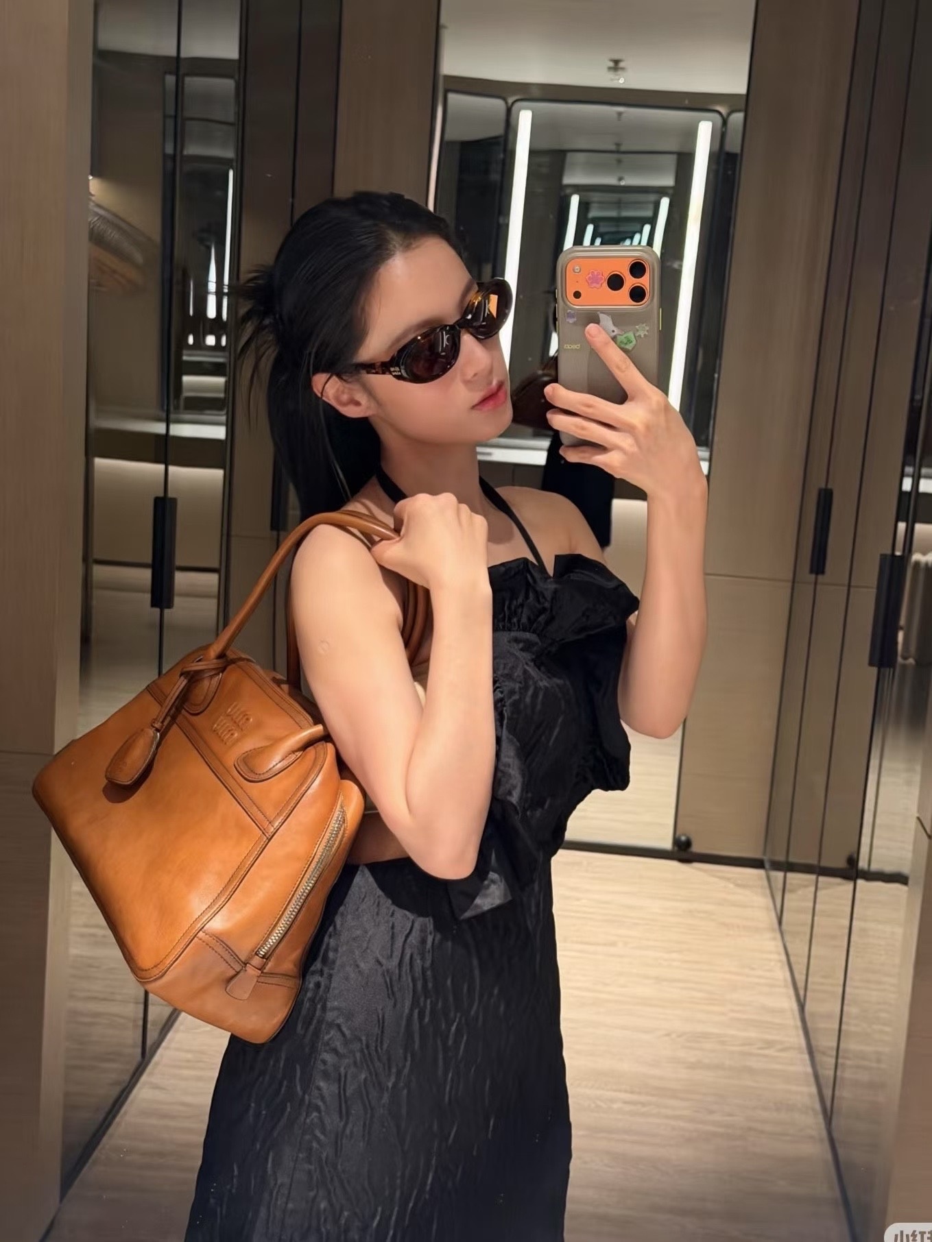 f7098e891d8b5dd81b3c660a1aed0f81.jpg