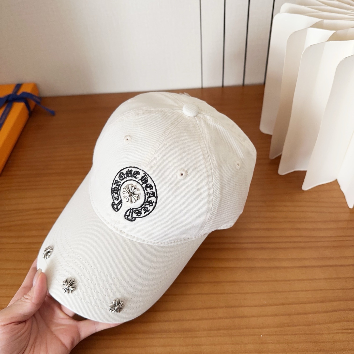 0cadd01bac590a979358642b3088bb3e.jpg