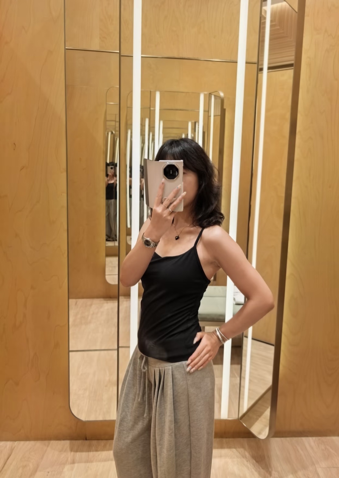 17983b82d7c116626c1f1546d46a3de1.jpg