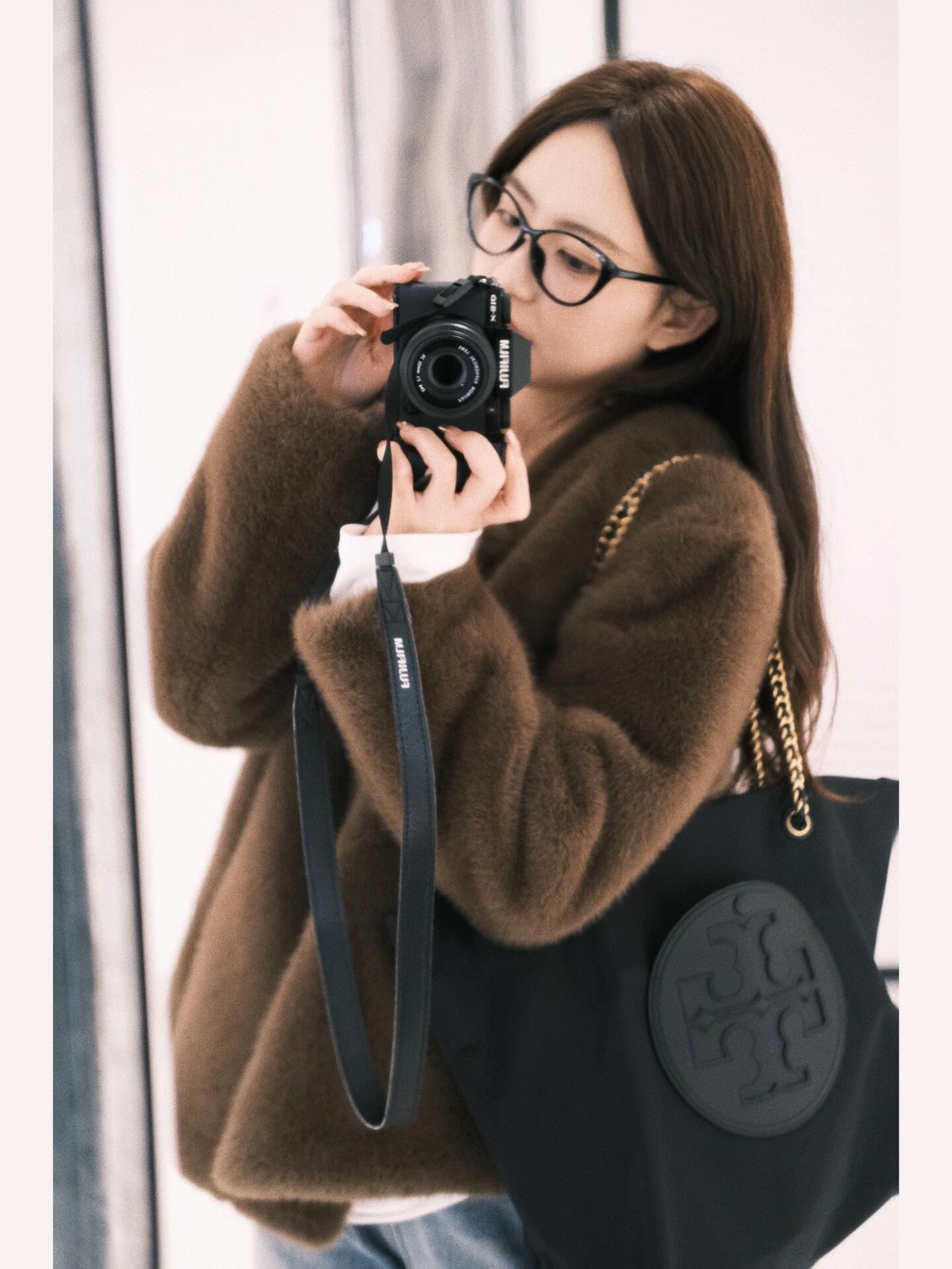 5d8dcc343f15cd85dbe2bd8c9bd8afe1.jpg