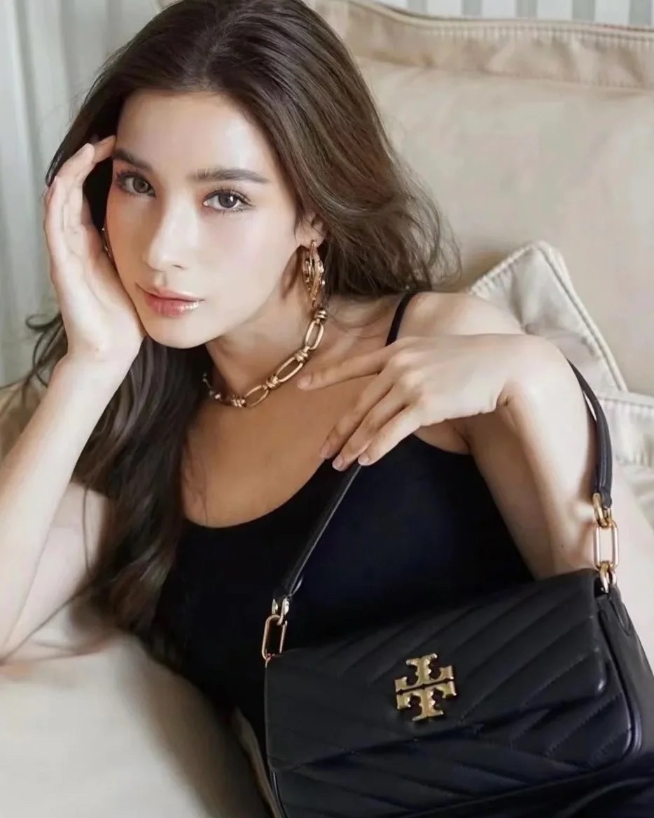 bf51a03b5b1950af6b950fa8e6ee2c38.jpg
