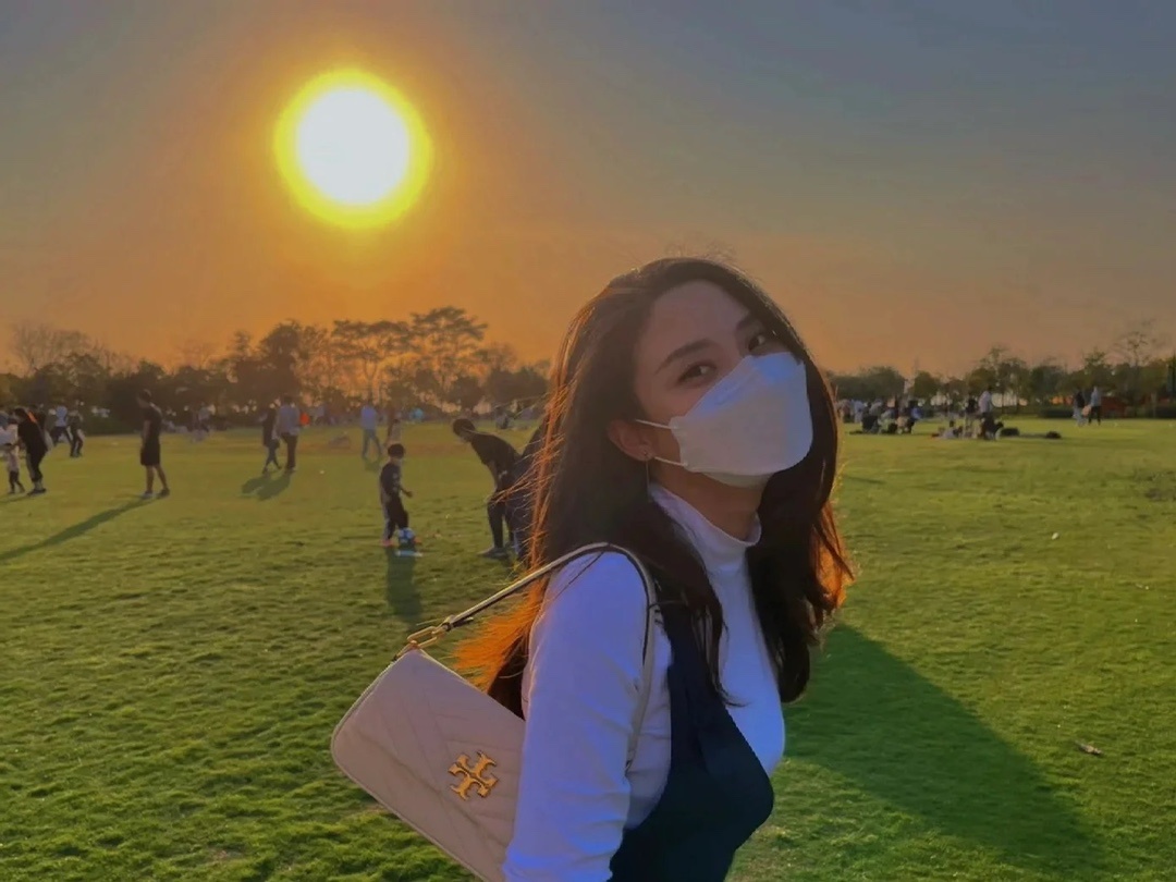 d62b7fd67430bfc6cc39f0d54ff2a8ec.jpg