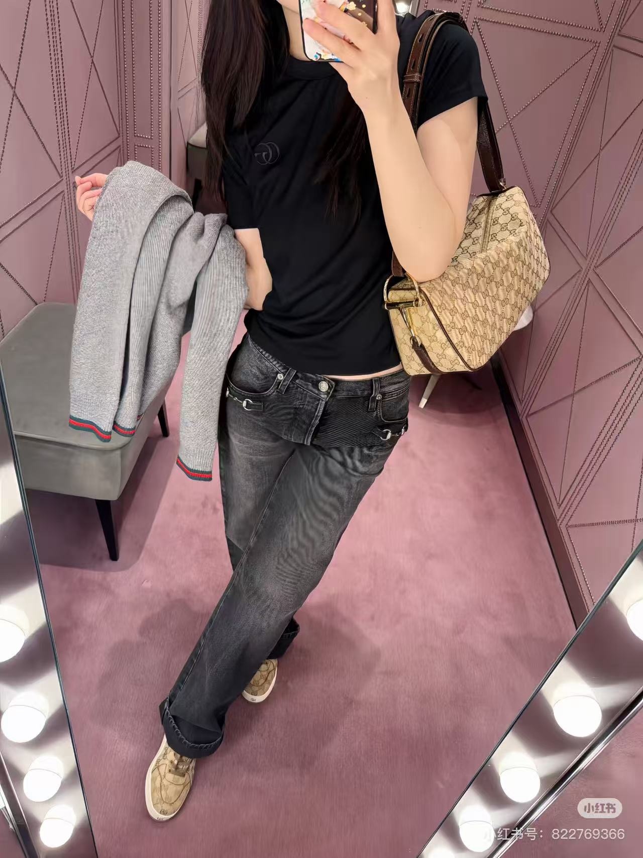 0c987b688e2250772fe1da0d59428a35.jpg