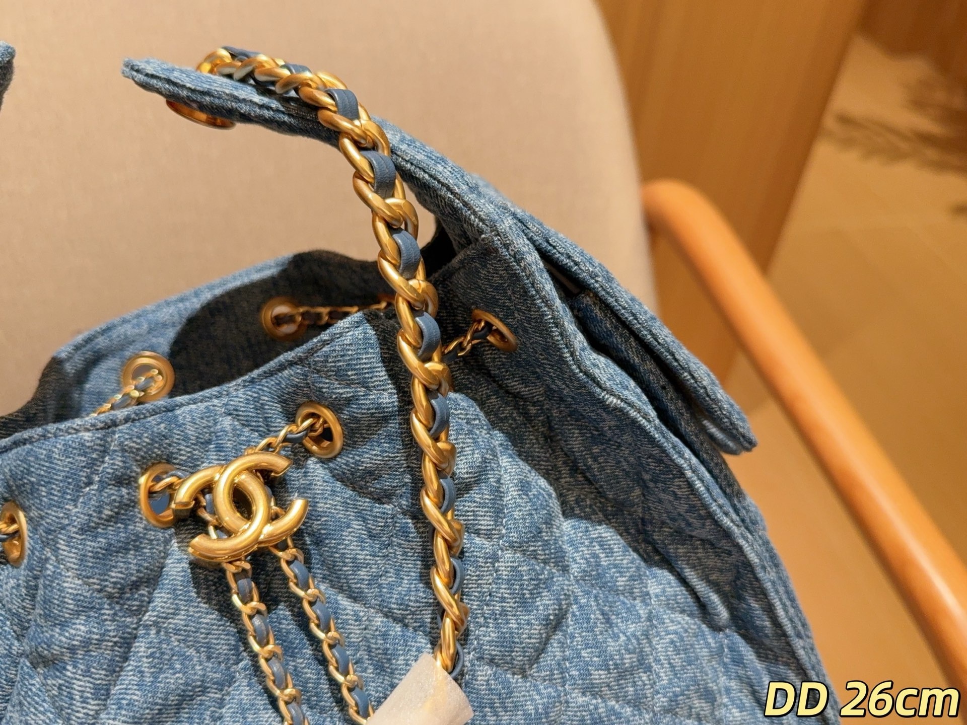 1291f54fecf5db7b7a89ecf2939376cc.jpg