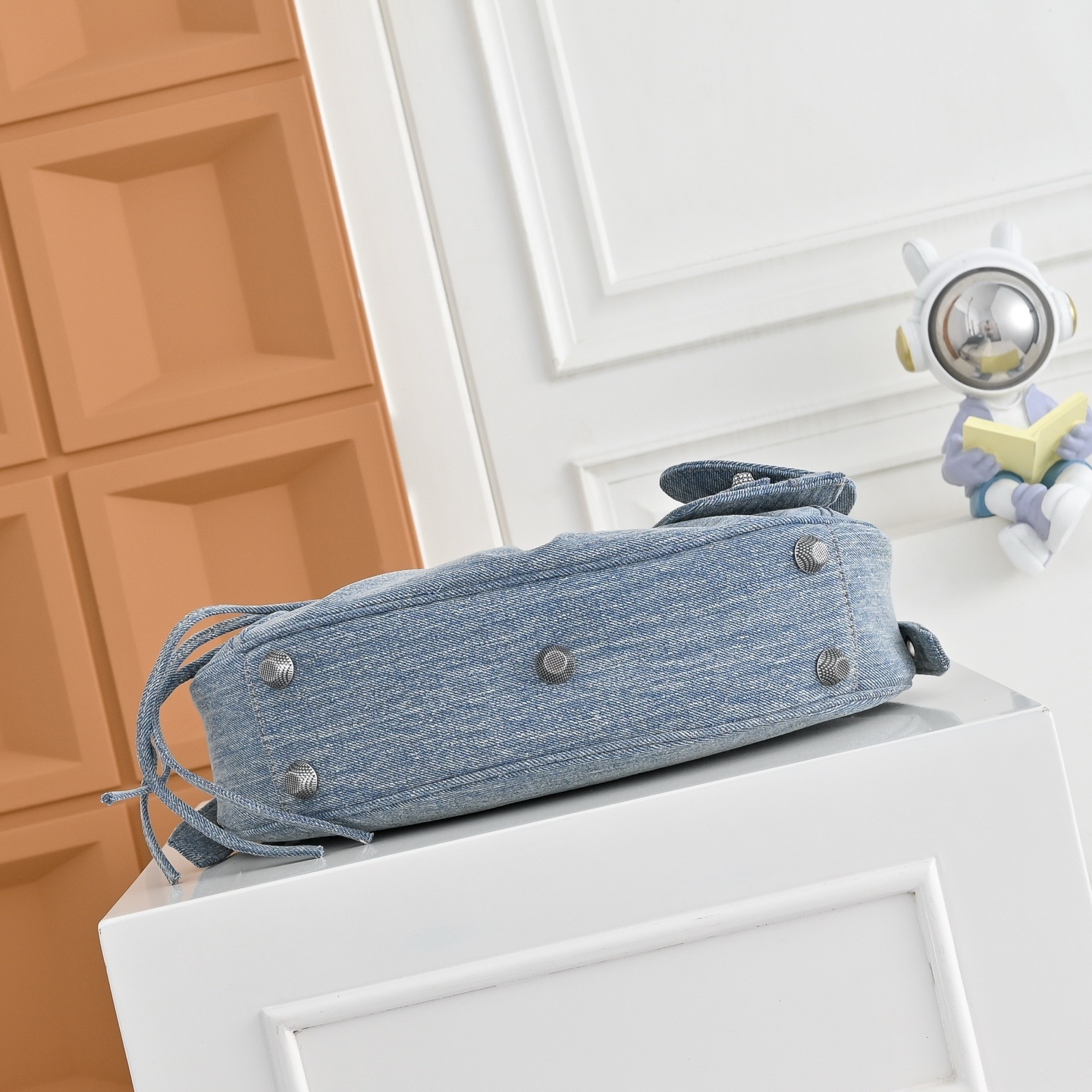 298065b2e8e3e5caf67b7f6402b5863d.jpg
